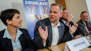 AfD denkt über Regierungsbeteiligung im Bund nach