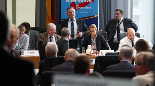 Jetzt sind sie drin: Die AfD bei ihrer ersten Fraktionssitzung im Bundestag