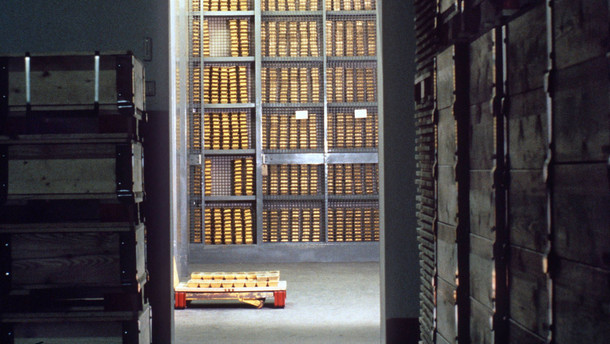 Geld im Tresor der Schweizer Nationalbank Fonds f�r Holocaust-Opfer soll Ruf der Schweiz wiederherstellen