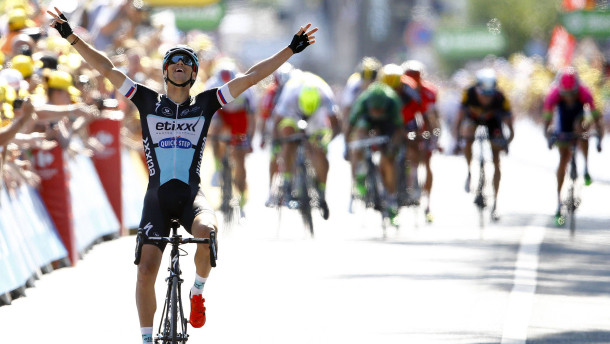 Etixx-Quickstep rider Stybar of Czech Republic celebrates as he crosses the finish line to win the 6th stage of the Tour de France cycling race 102nd from Abbeville to Le Havre