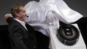 Colin Angle, CEO von iRobot, will nicht nur Saugroboter wie den Roomba 980 verkaufen