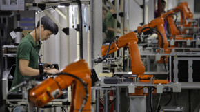 Wenn die Roboter übernehmen - was müssen die Menschen dann noch können?