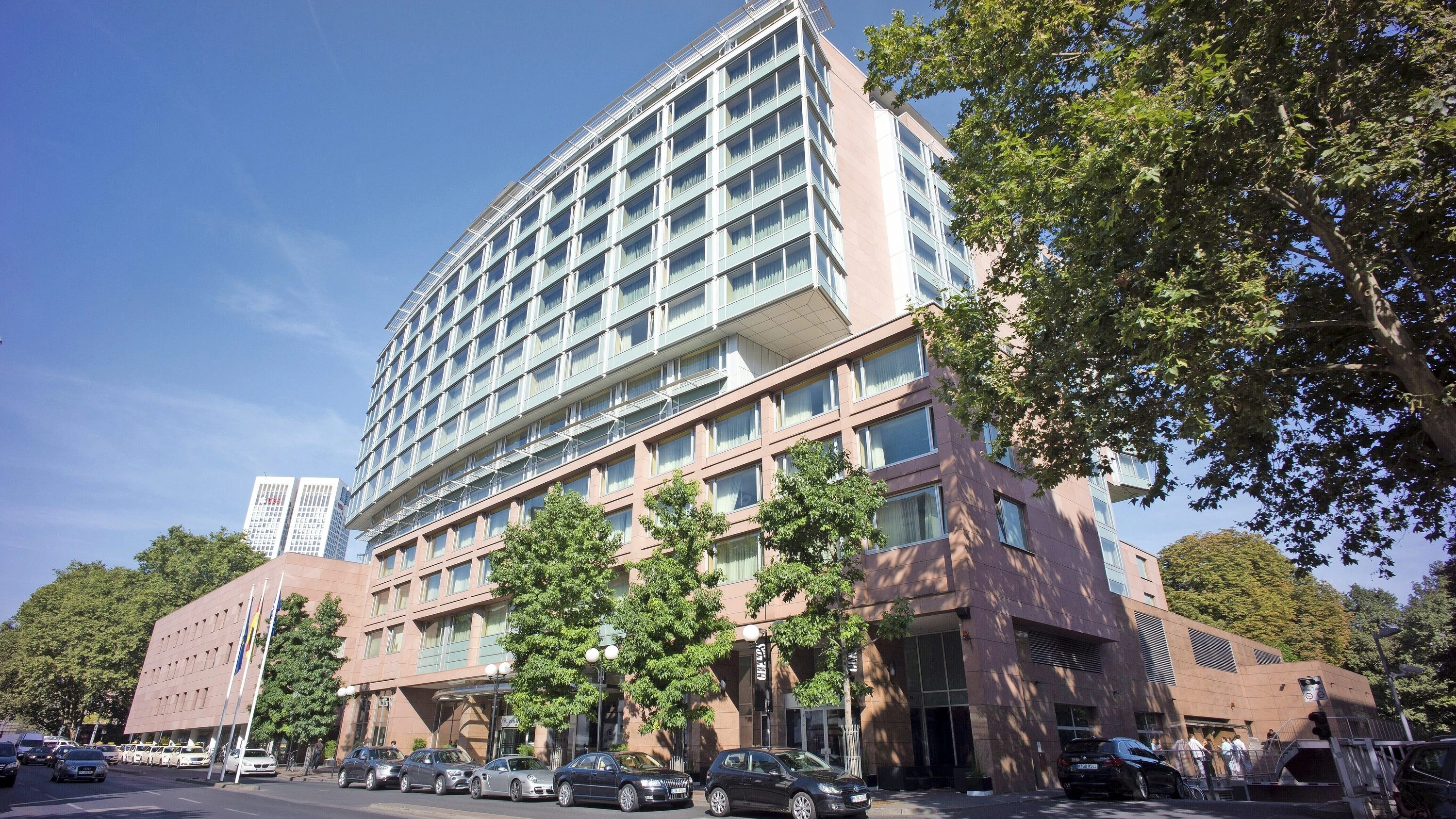 F.A.Z. exklusiv: Kritik an Iran-Verbindung der Hilton-Hotels F.A.Z. exklusiv: Kritik an Iran-Verbindung der Hilton-Hotels