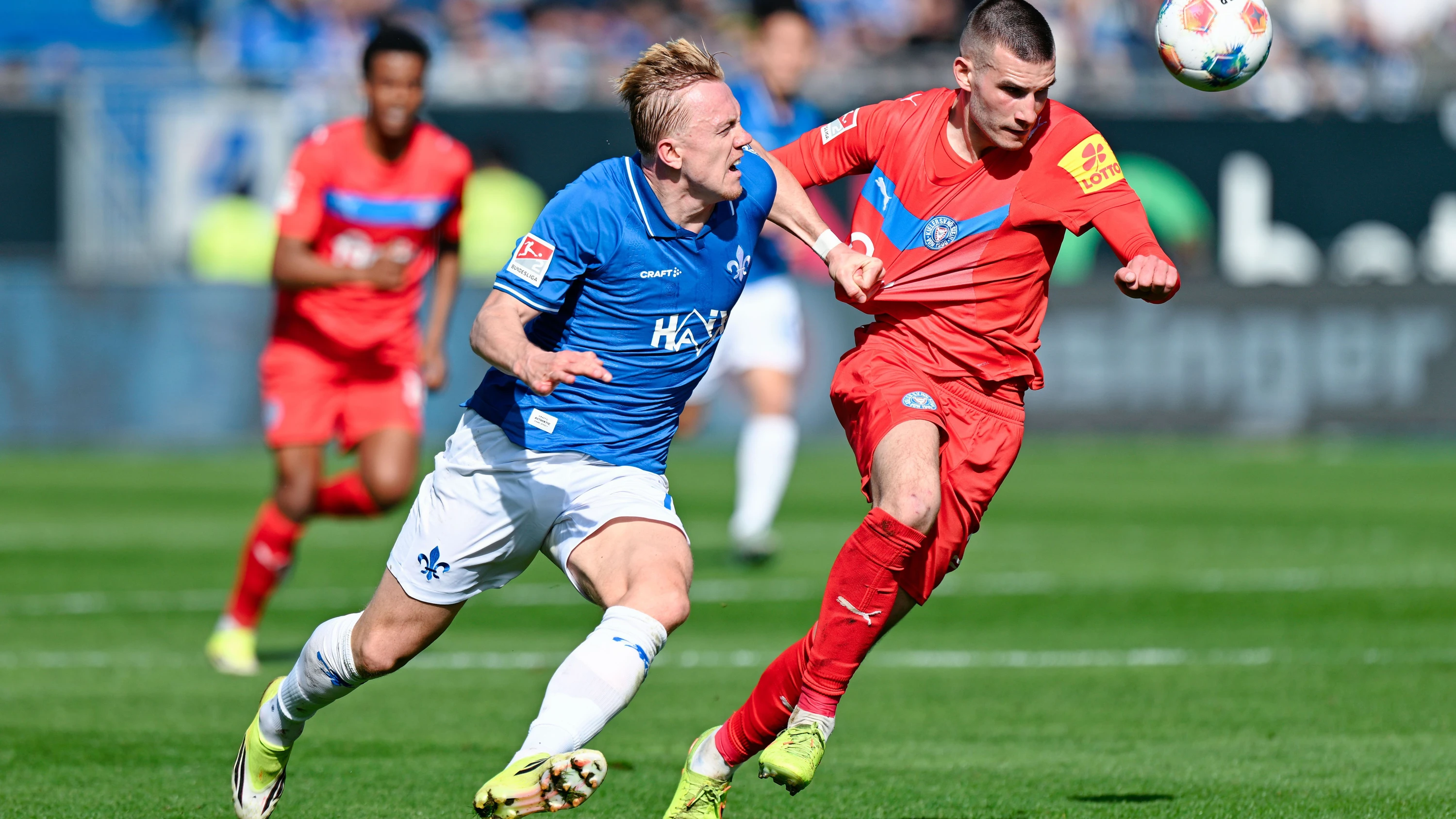 Zweite Fußball-Bundesliga: Darmstadt nach 2:0 zurück auf Rang zwei