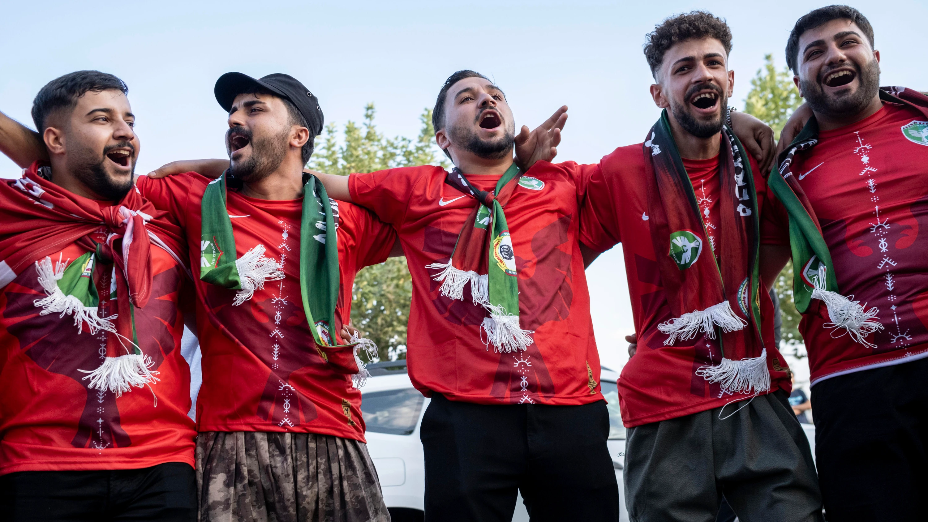 Türkischer Fußball: Wie ein Fußballklub zum Symbol kurdischer Selbstbehauptung wurde Türkischer Fußball: Wie ein Fußballklub zum Symbol kurdischer Selbstbehauptung wurde