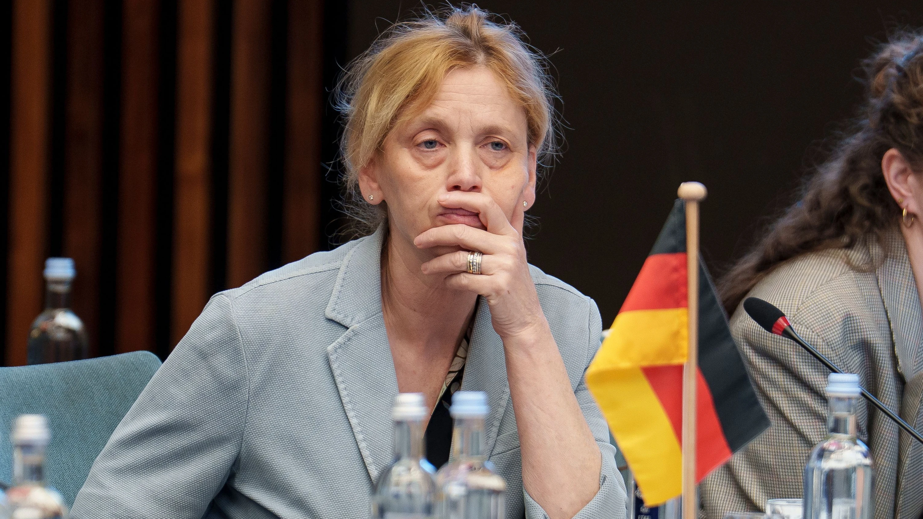 Familienministerium: Das Elterngeld grundsätzlich überdenken Familienministerium: Das Elterngeld grundsätzlich überdenken