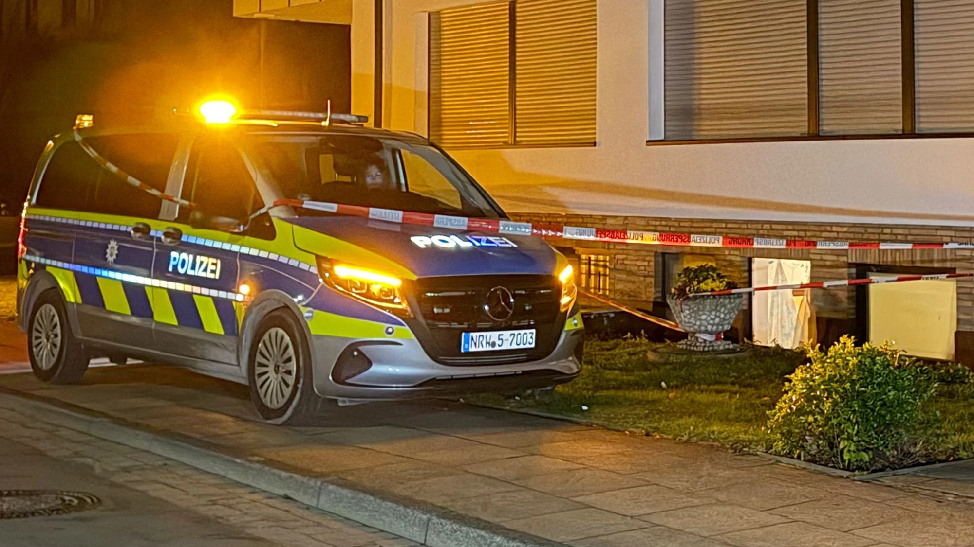 Prozess in Bielefeld: Leiche in der Kühltruhe versteckt – Elf Jahre Haft