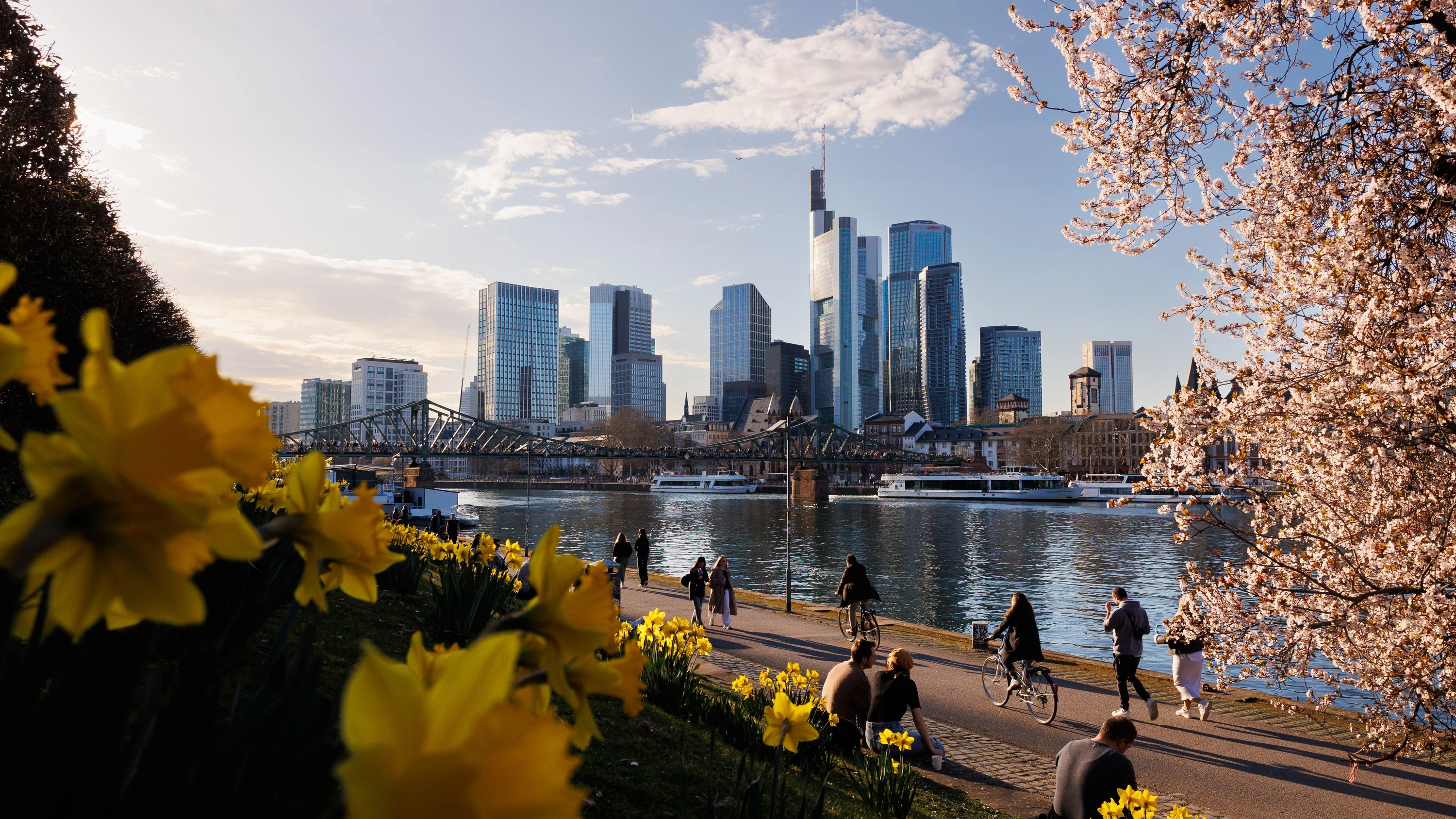 Rhein-Main-Liveblog: Sonne und milde Temperaturen in Hessen