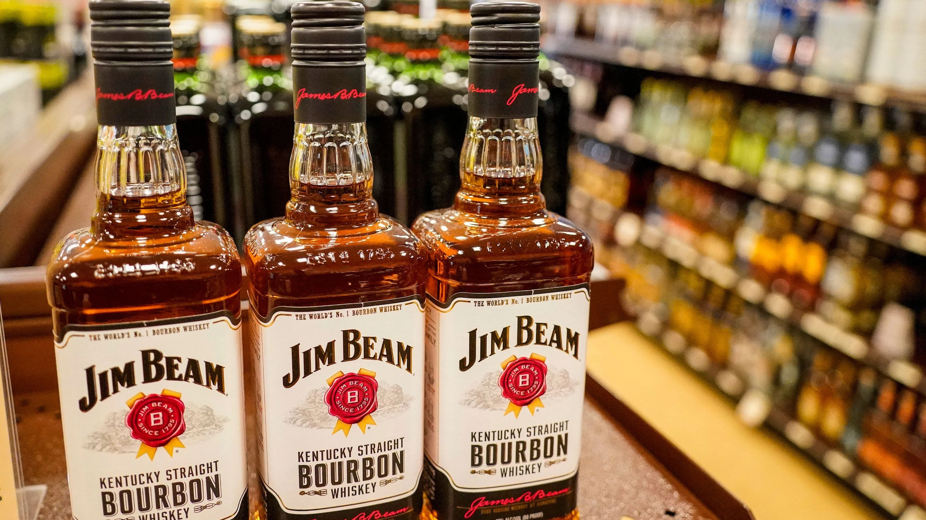 Traditionsmarke: Jim Beam stellt Whiskey-Produktion am Stammsitz für 2026 ein