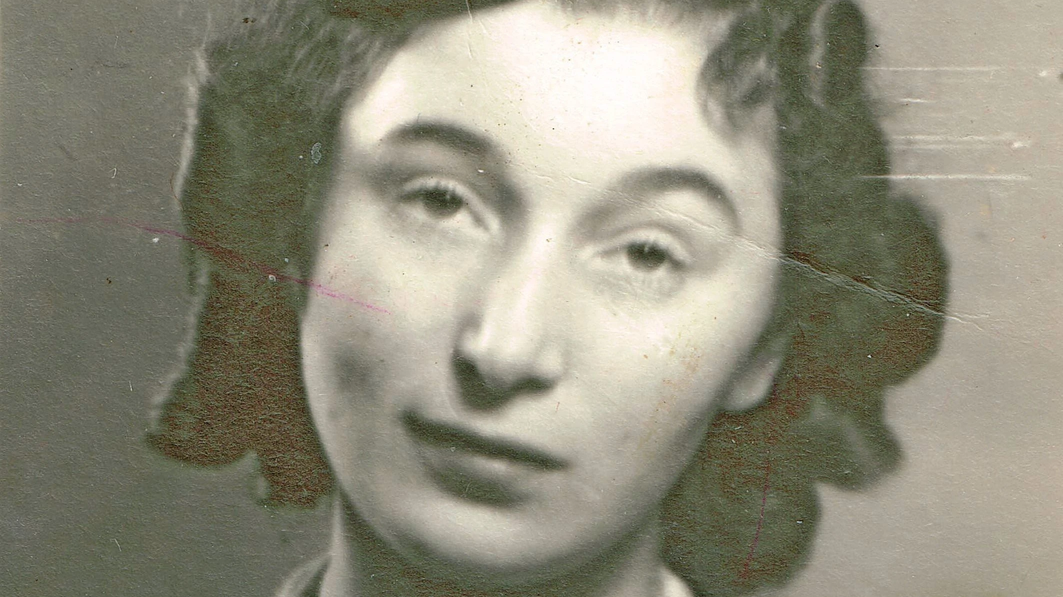 Gedichte einer Überlebenden: In ihrer Gefängniszelle kritzelte sie Reime an die Wand