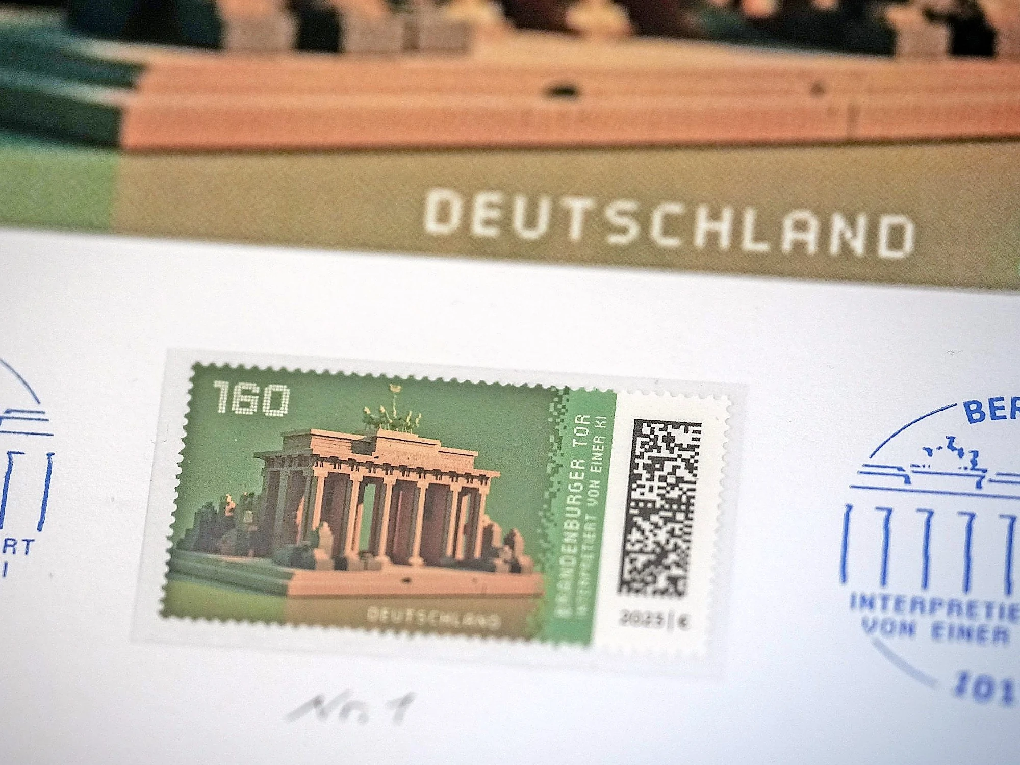 Deutsche Post mit NFT-Briefmarke: Motiv von KI designt | FAZ