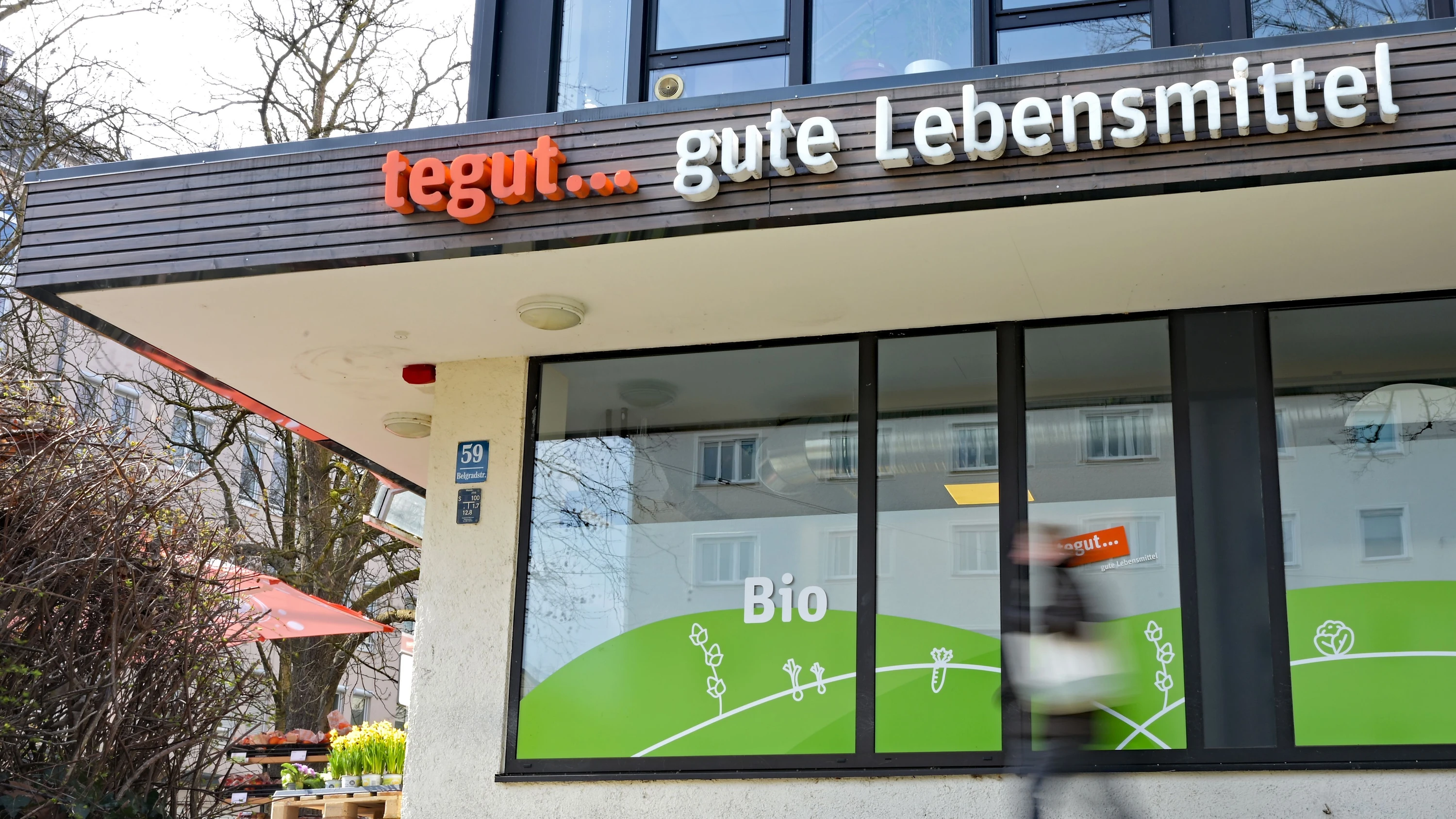 Rund 300 Tegut-Filialen gibt es: Edeka darf voraussichtlich weniger als geplant übernehmen. - dpa