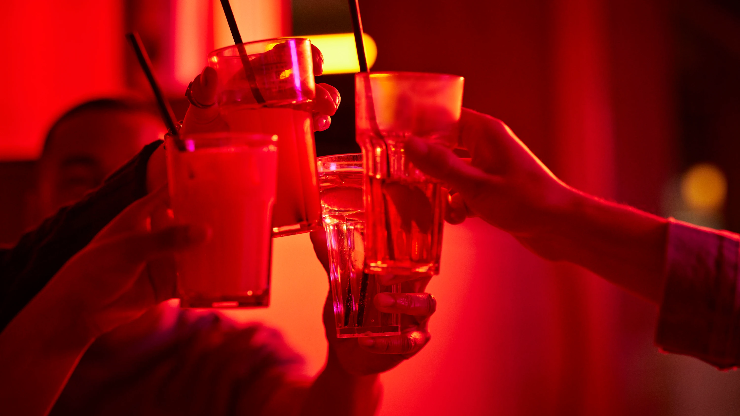 Stigma Alkoholprobleme: Darum fällt der Weg aus der Krankheit so schwer