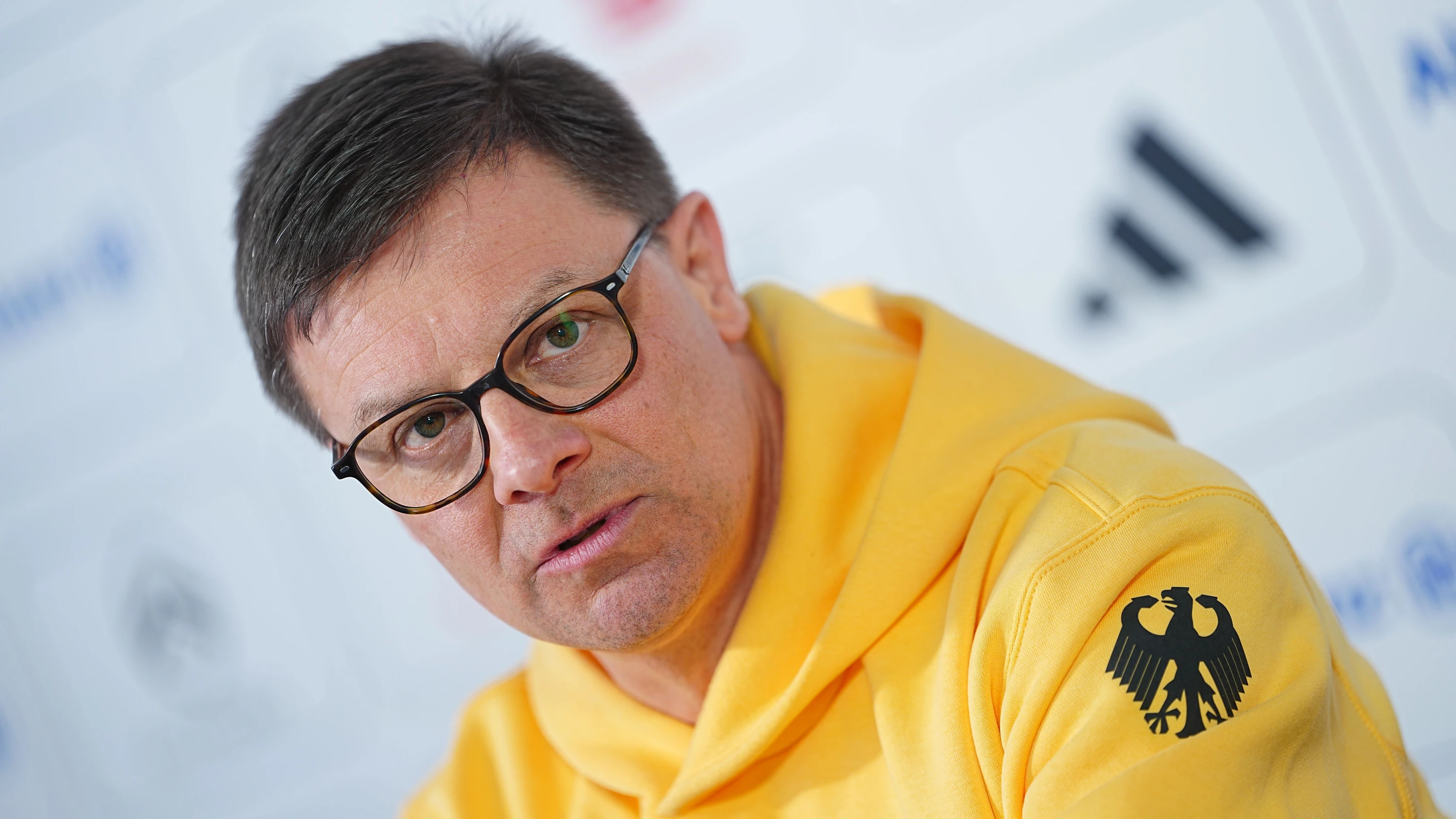 Liveblog Olympia 2026: DOSB über zahlreiche vierte Plätze: „Das schmerzt“ Liveblog Olympia 2026: DOSB über zahlreiche vierte Plätze: „Das schmerzt“