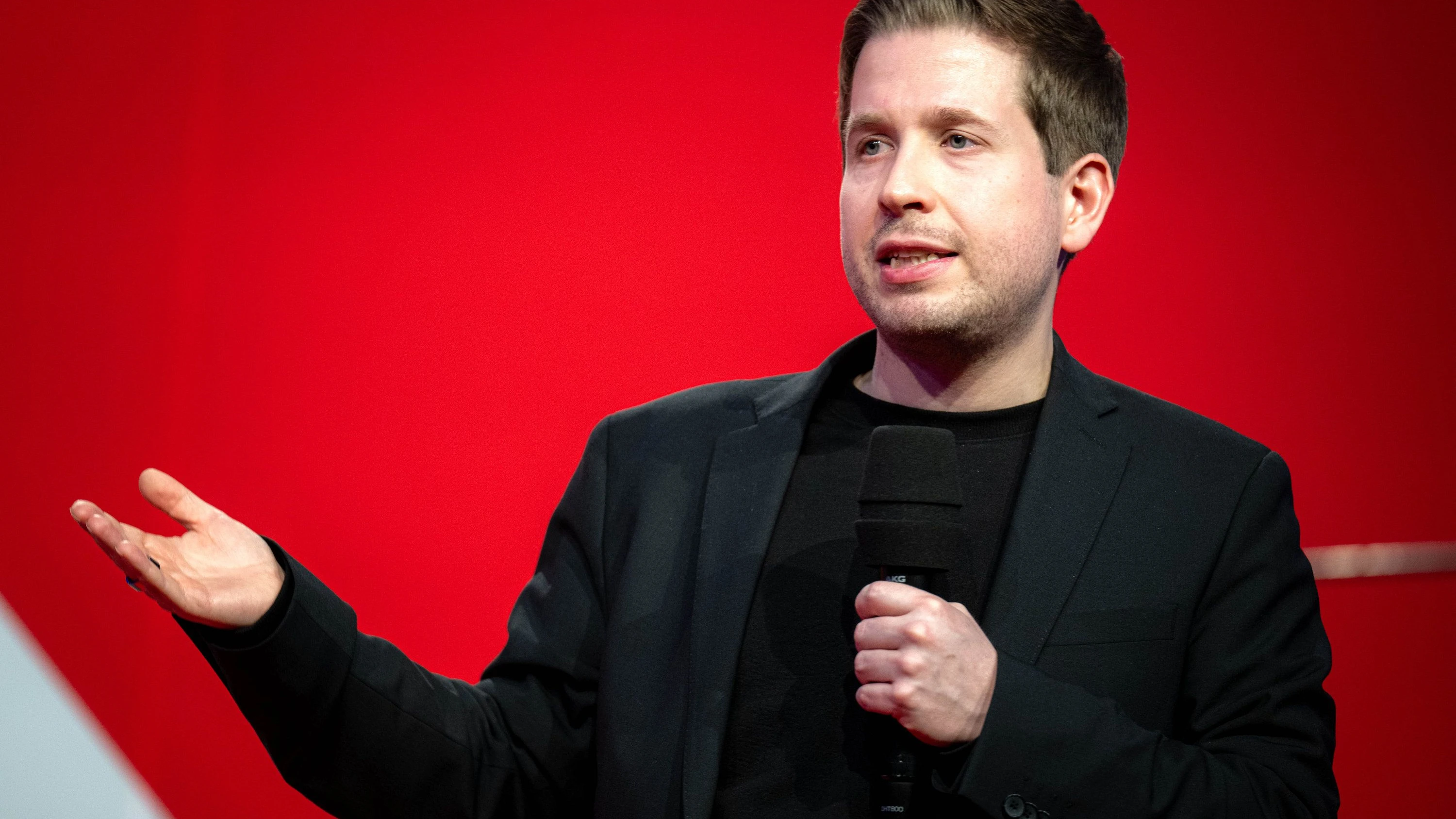 Liveblog Bundespolitik: Neuer Job für Kevin Kühnert