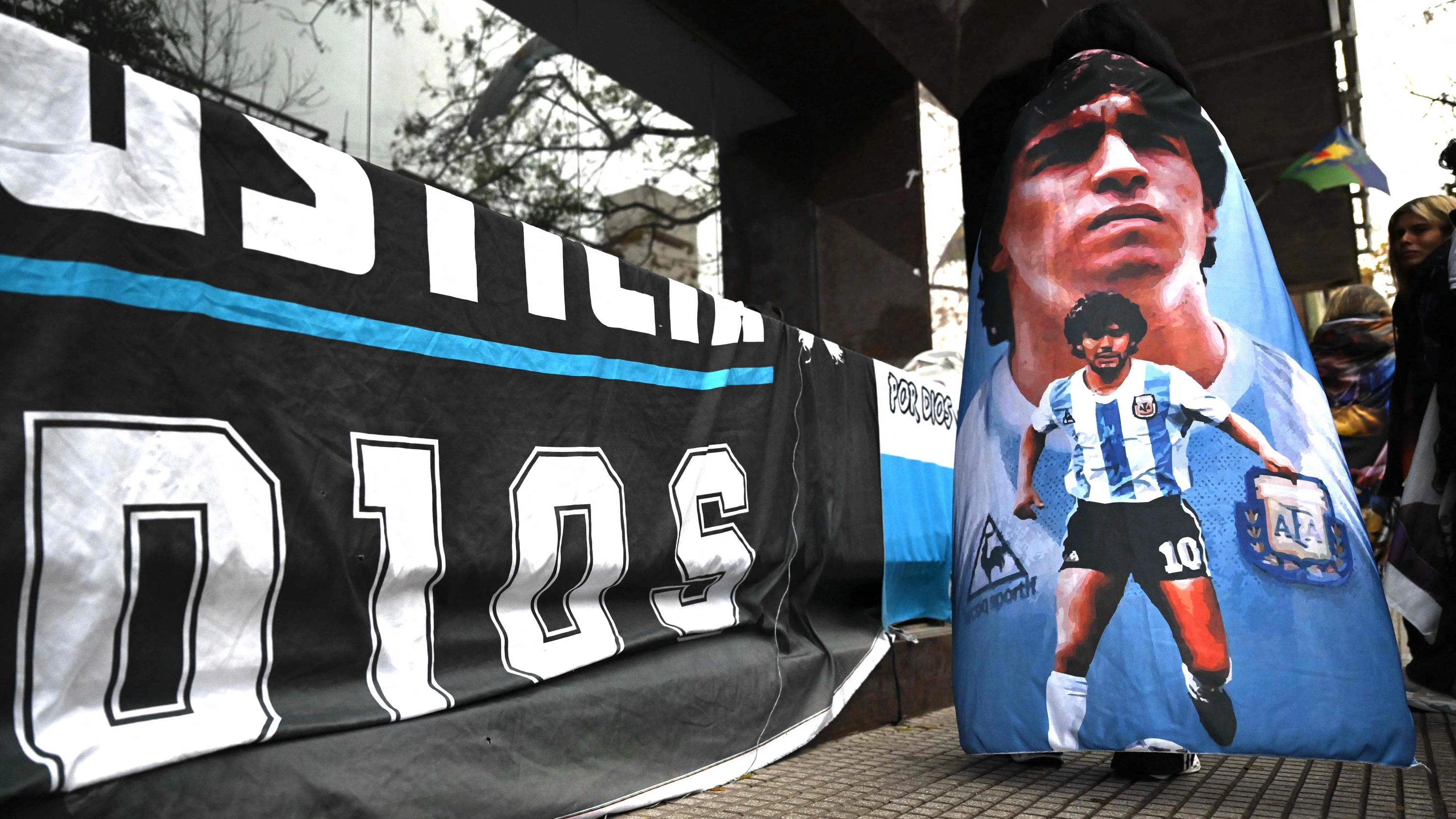 Maradona-Prozess: „Niemand glaubt hier, dass er einfach nur gestorben ist“ Maradona-Prozess: „Niemand glaubt hier, dass er einfach nur gestorben ist“
