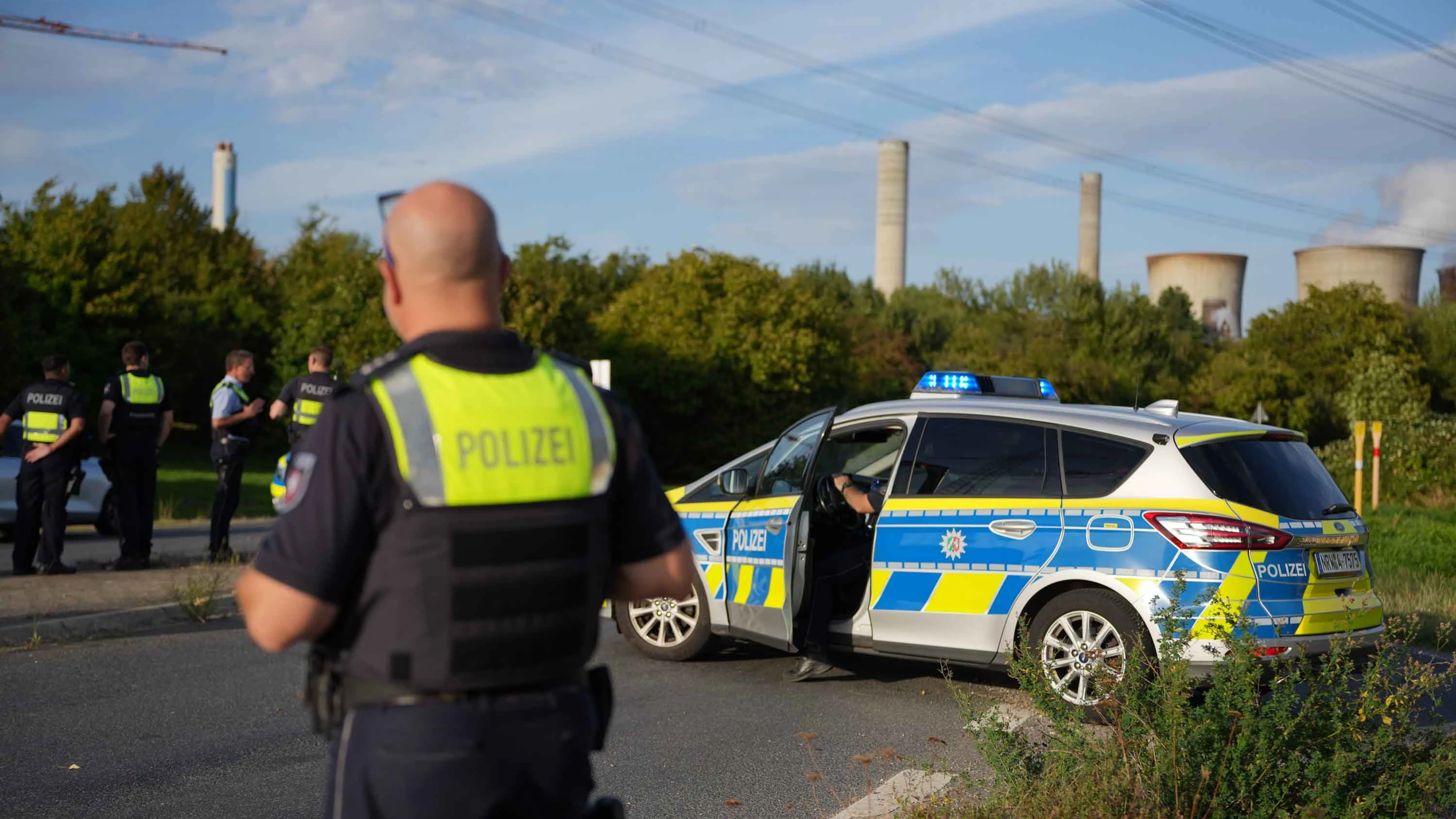 Anschläge: Wie platt getretenes Gras den Stromnetz-Saboteur verriet