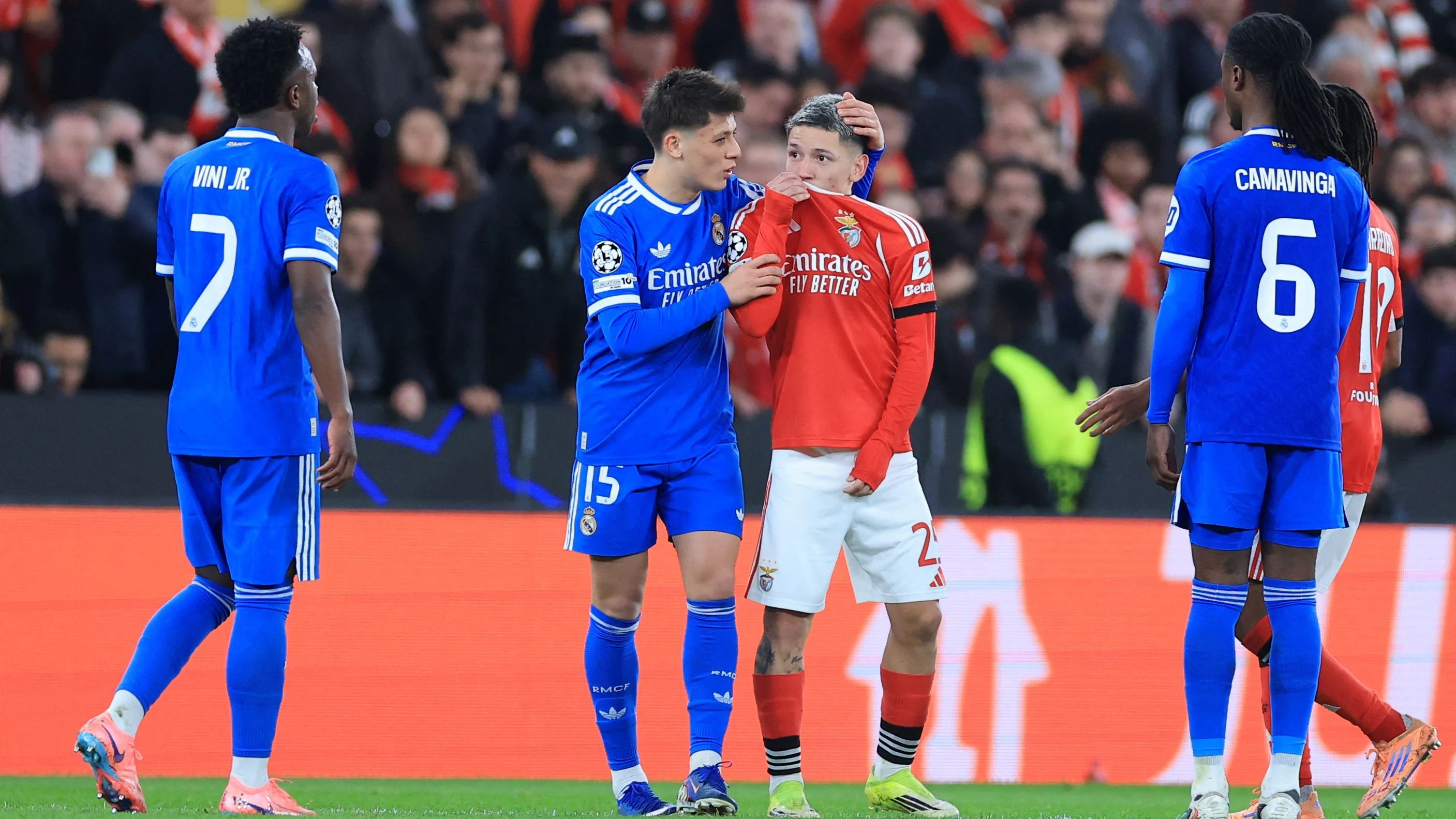 Bild: Prestiannis Beleidigung: Rassist? Nein, nur homophob