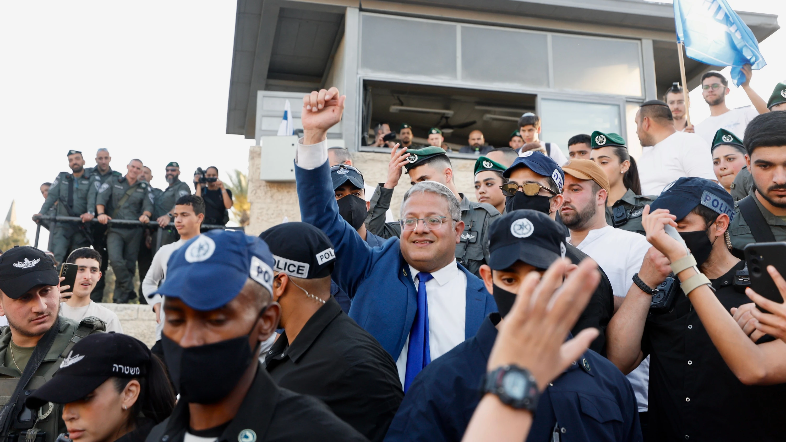 Gestoppte Hilfsflotte: Israels Polizeiminister postet Demütigung von Gaza-Aktivisten