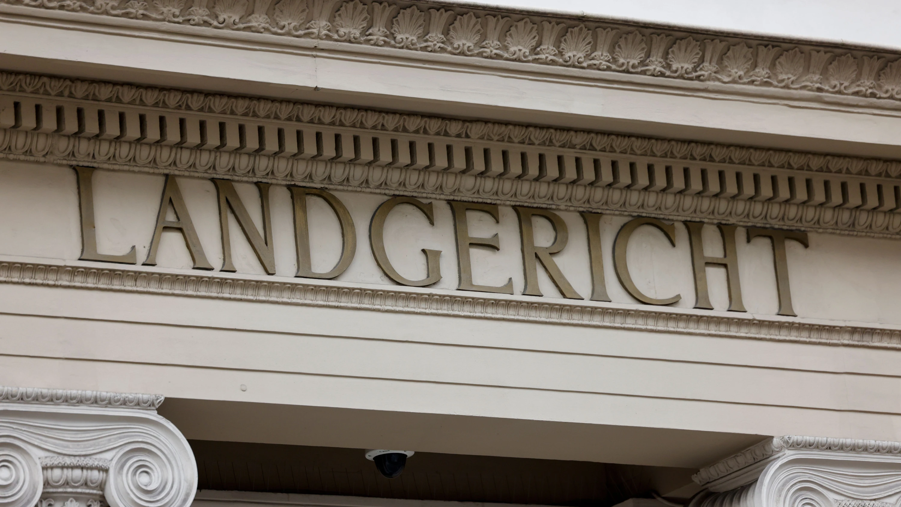 Angriff auf Sanitäter: „Ich bring dich um“