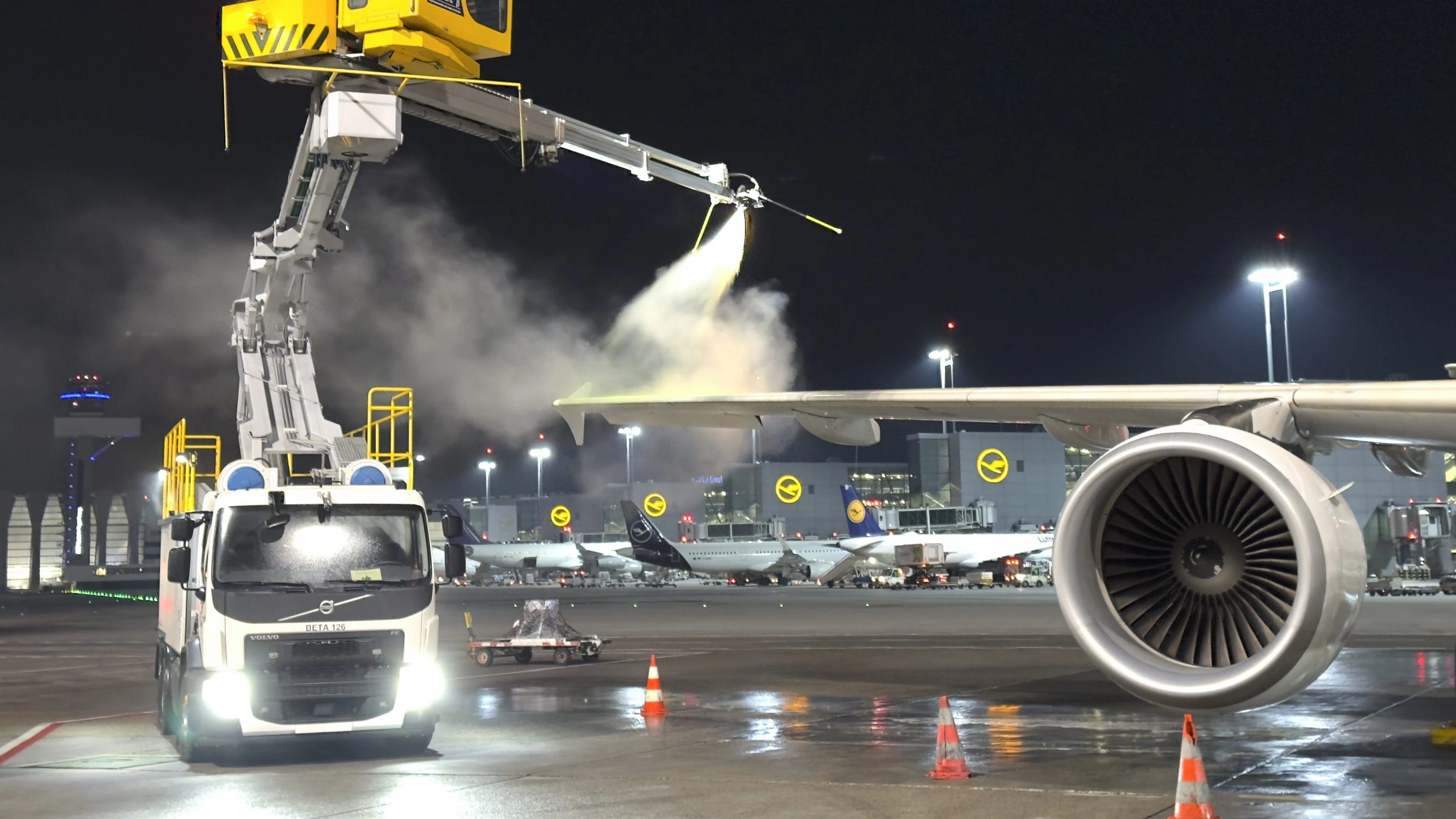 Enteisen von Flugzeugen: Das Ende der Eiszeit