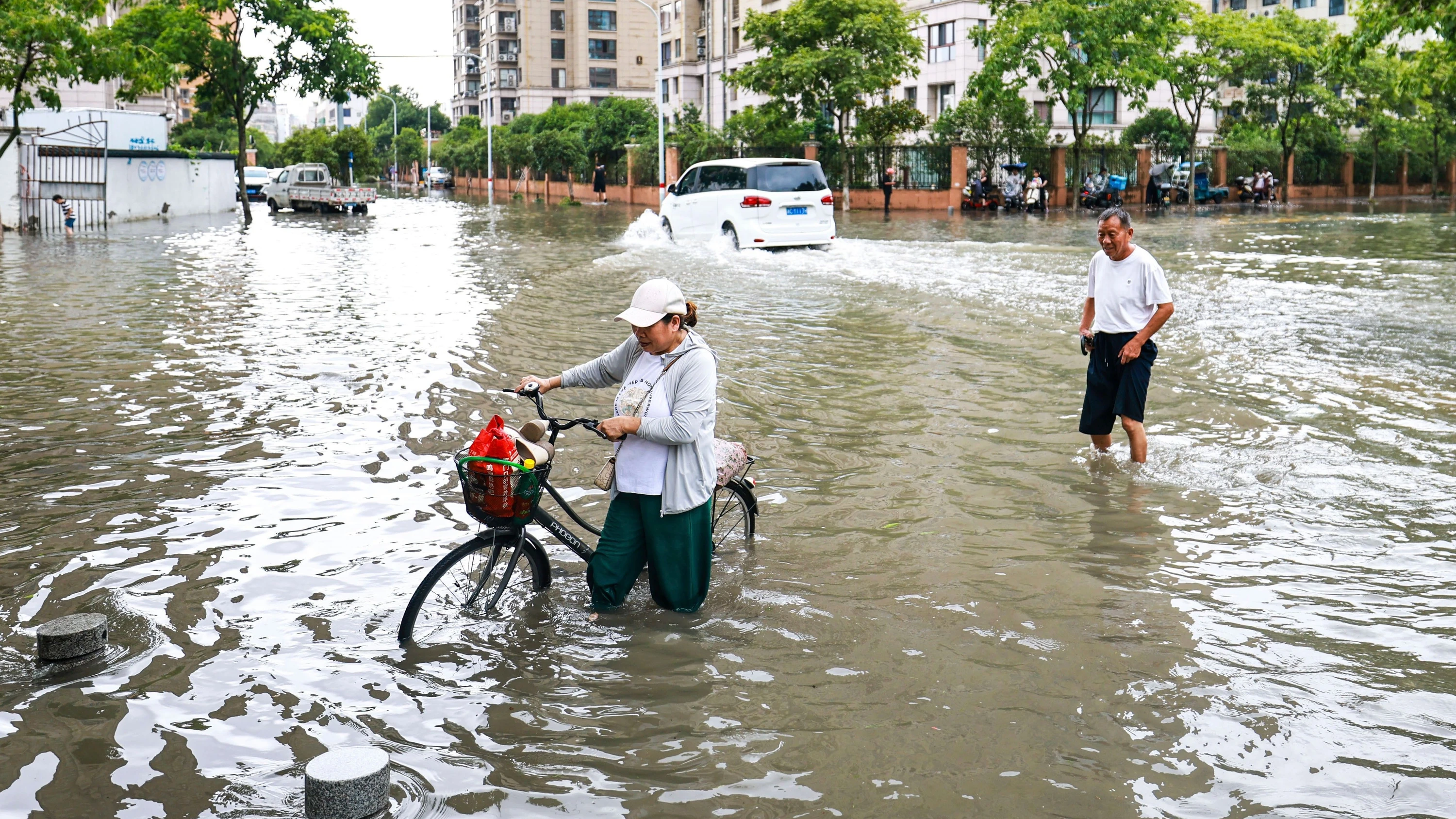 Heftige Regenfälle: Taifun sorgt für Überschwemmungen in Nordostchina