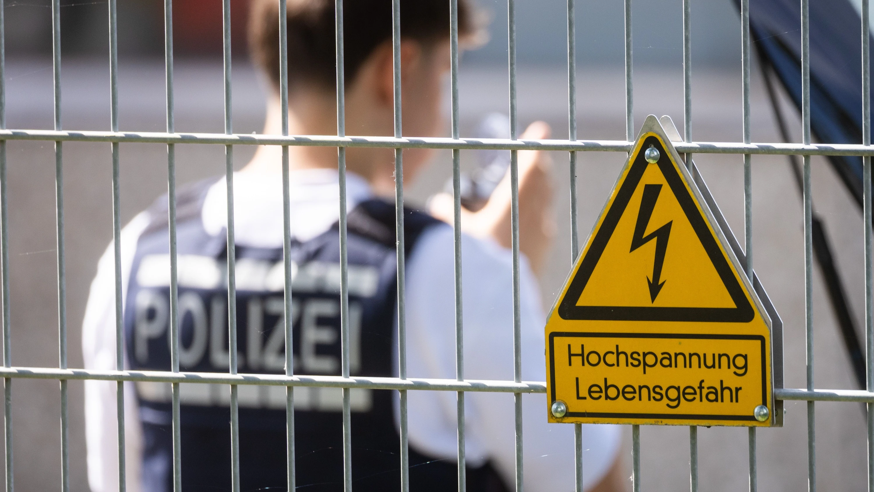 Überblick: Anschläge aufs Stromnetz: 300.000 Kilometer Angriffsfläche Überblick: Anschläge aufs Stromnetz: 300.000 Kilometer Angriffsfläche