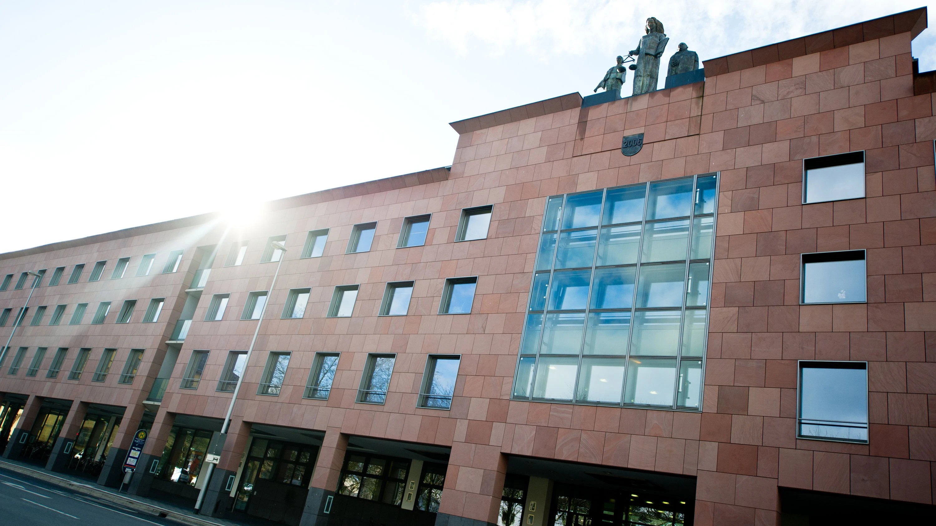 Prozess um Tat in Biblis: Autonummer hat die Polizei zum Angeklagten geführt