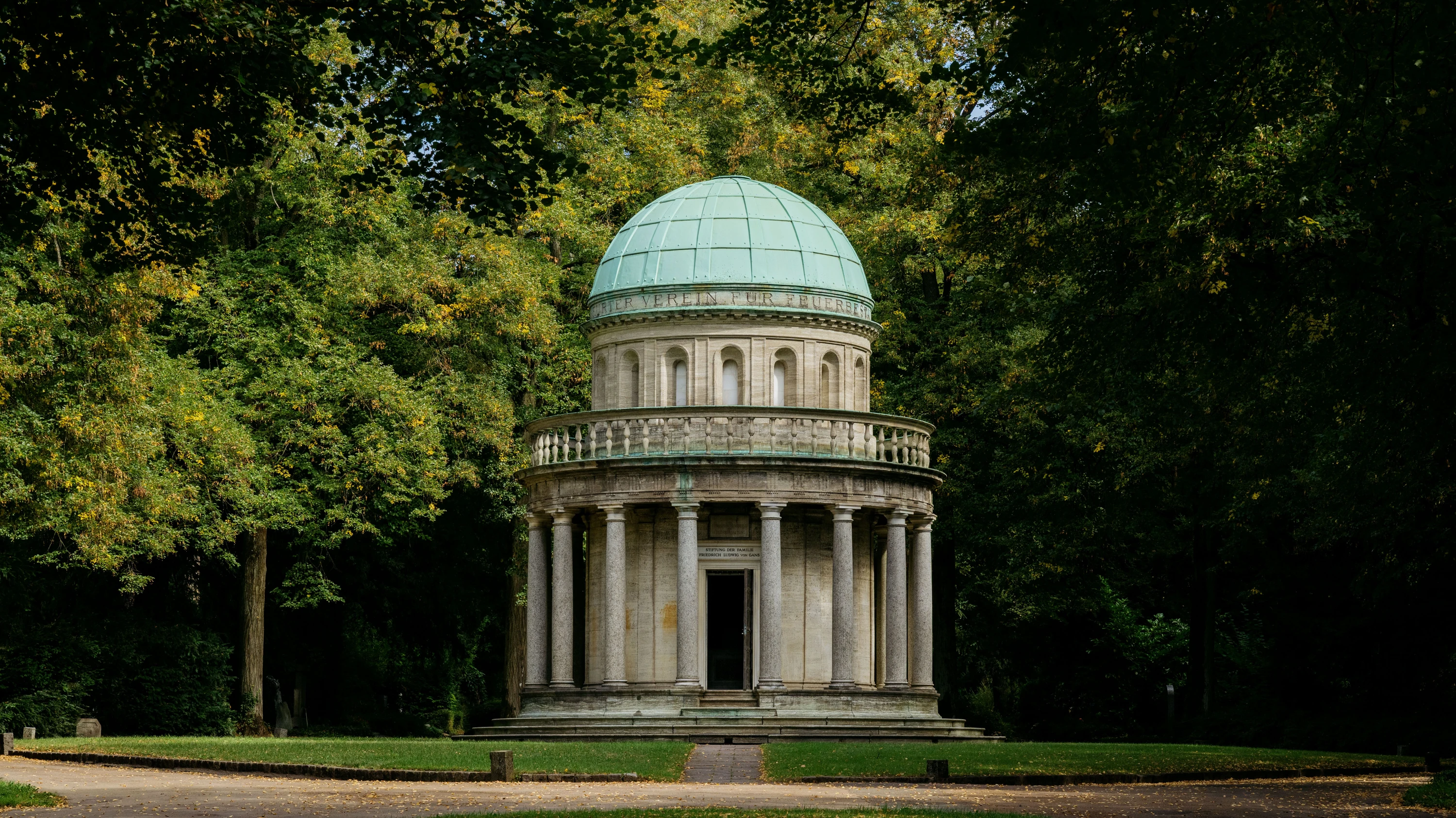 Frankfurts Hauptfriedhof: Wo Schopenhauer und Reich-Ranicki in Frieden ruhen