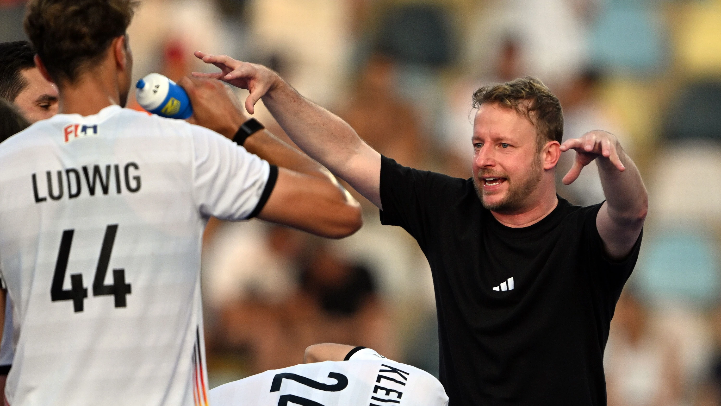 Emotional involviert: Bundestrainer André Henning betreut die deutschen Hockey-Männer mit hohem Engagement. - Picture Alliance