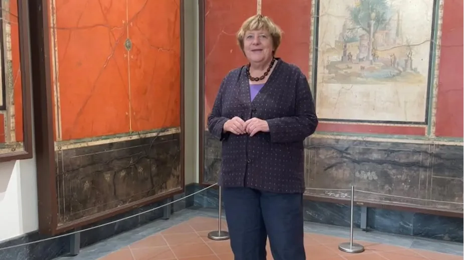Merkel macht Urlaub: Mit blonden Strähnchen an der Amalfiküste