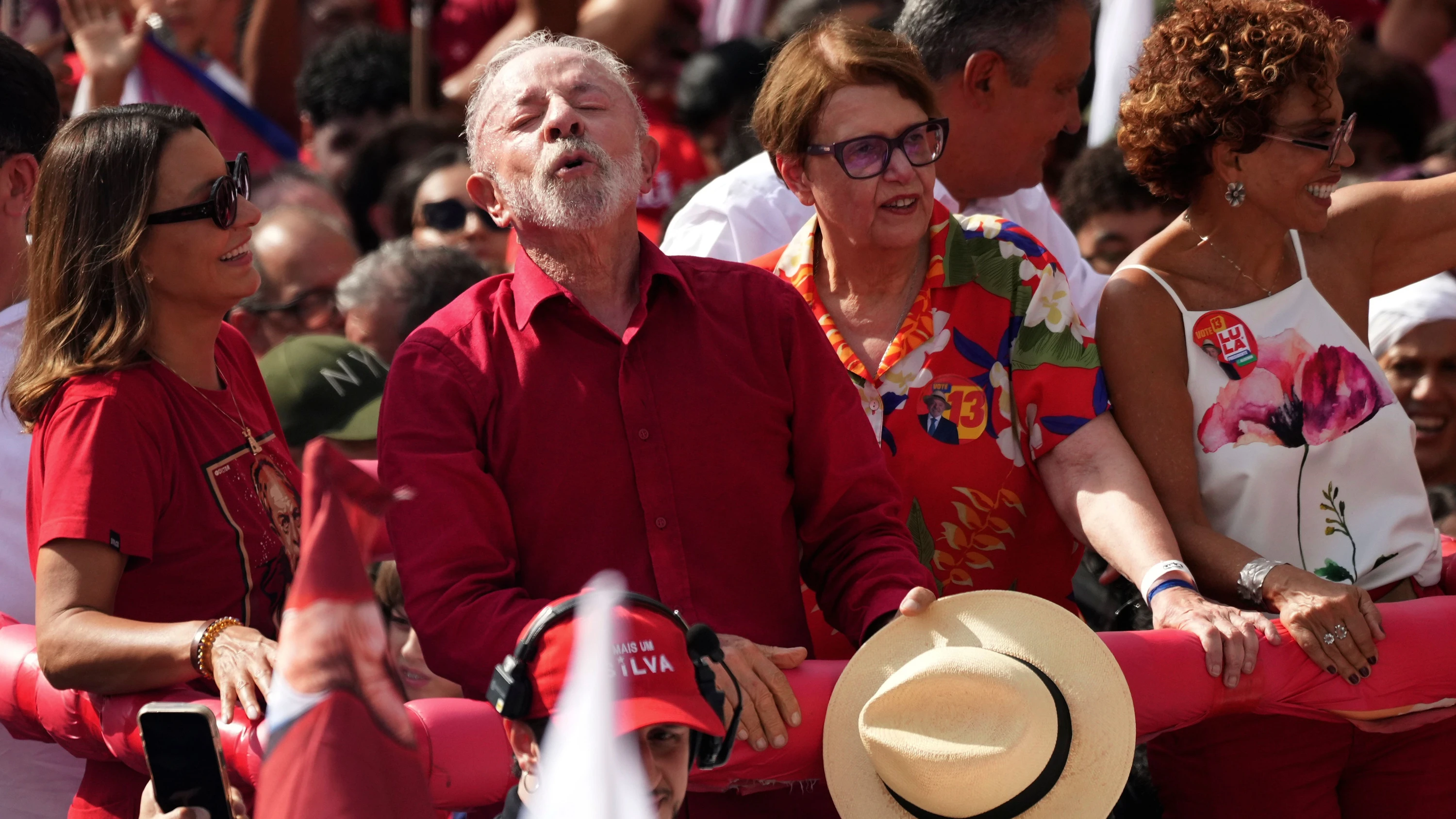 Zeitung berichtet: Mitarbeiter: Meta behindert in Brasilien Lulas Wahlkampf