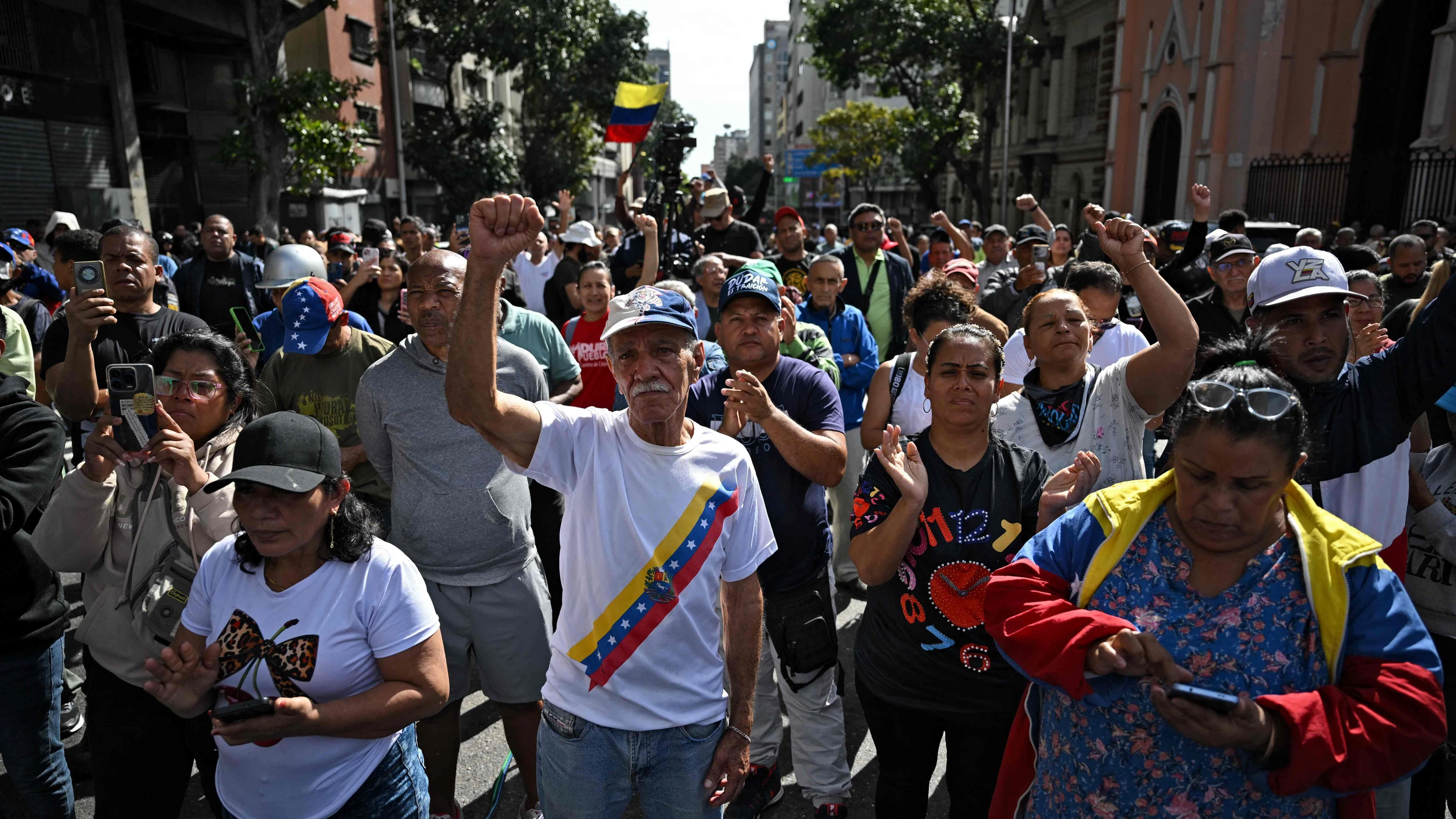 Nach US-Angriff: Maduro ist weg – überlebt sein Regime? Nach US-Angriff: Maduro ist weg – überlebt sein Regime?