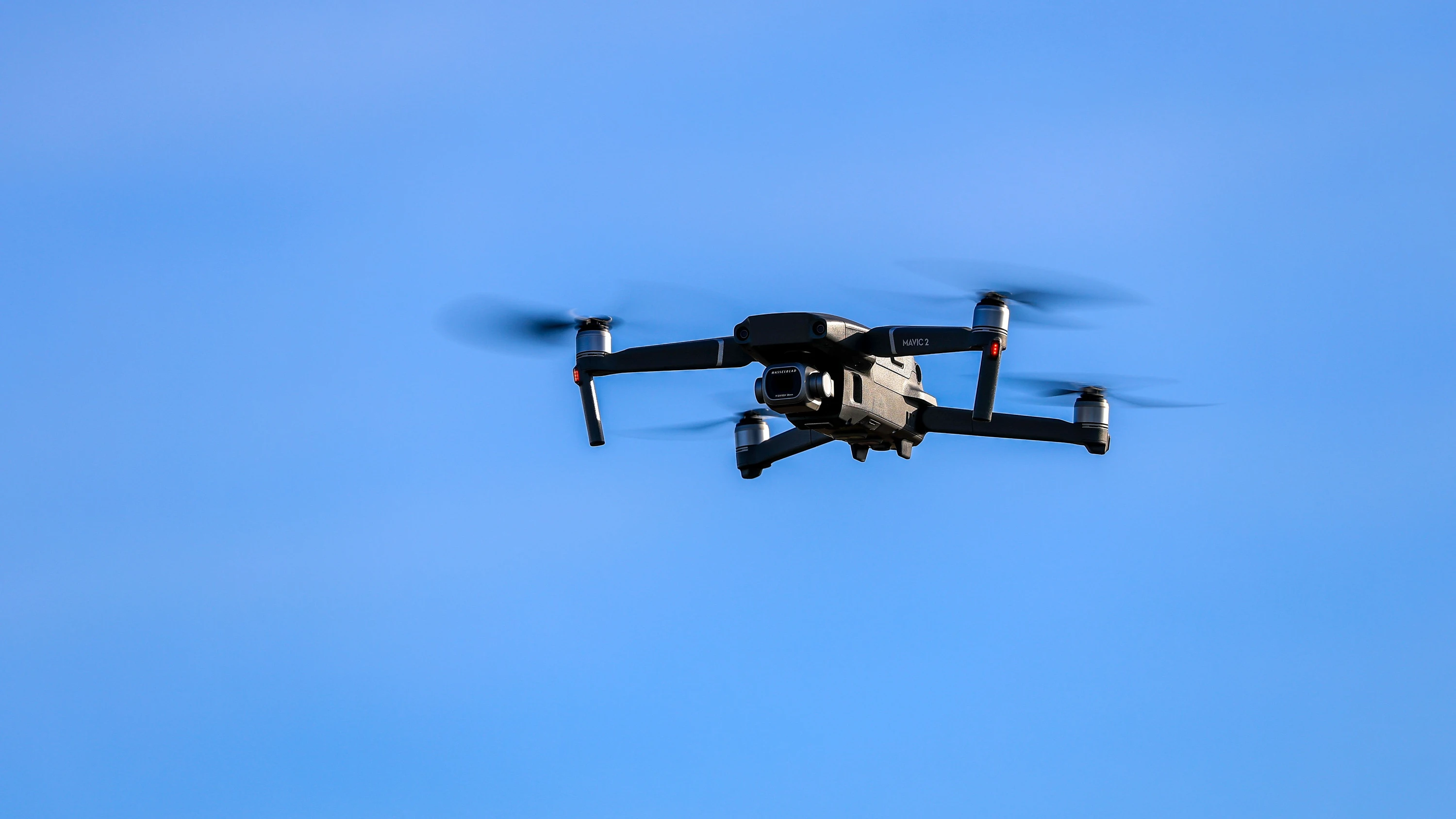 Angst vor Spionage: Rentner schießt Drohne von französischer Gemeinde ab