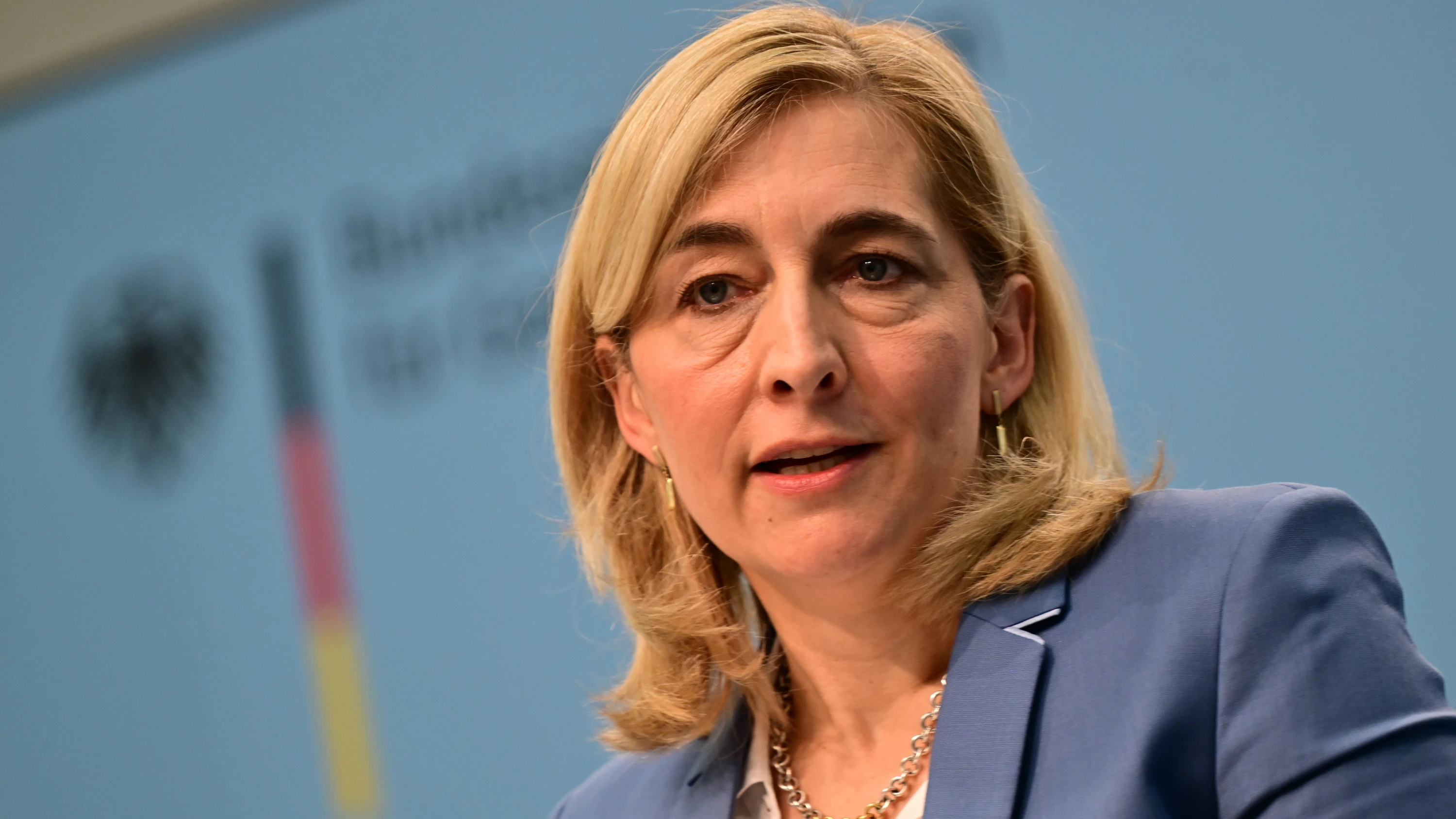 Gesundheitsreform: Warken will Gutverdiener zur Kasse bitten