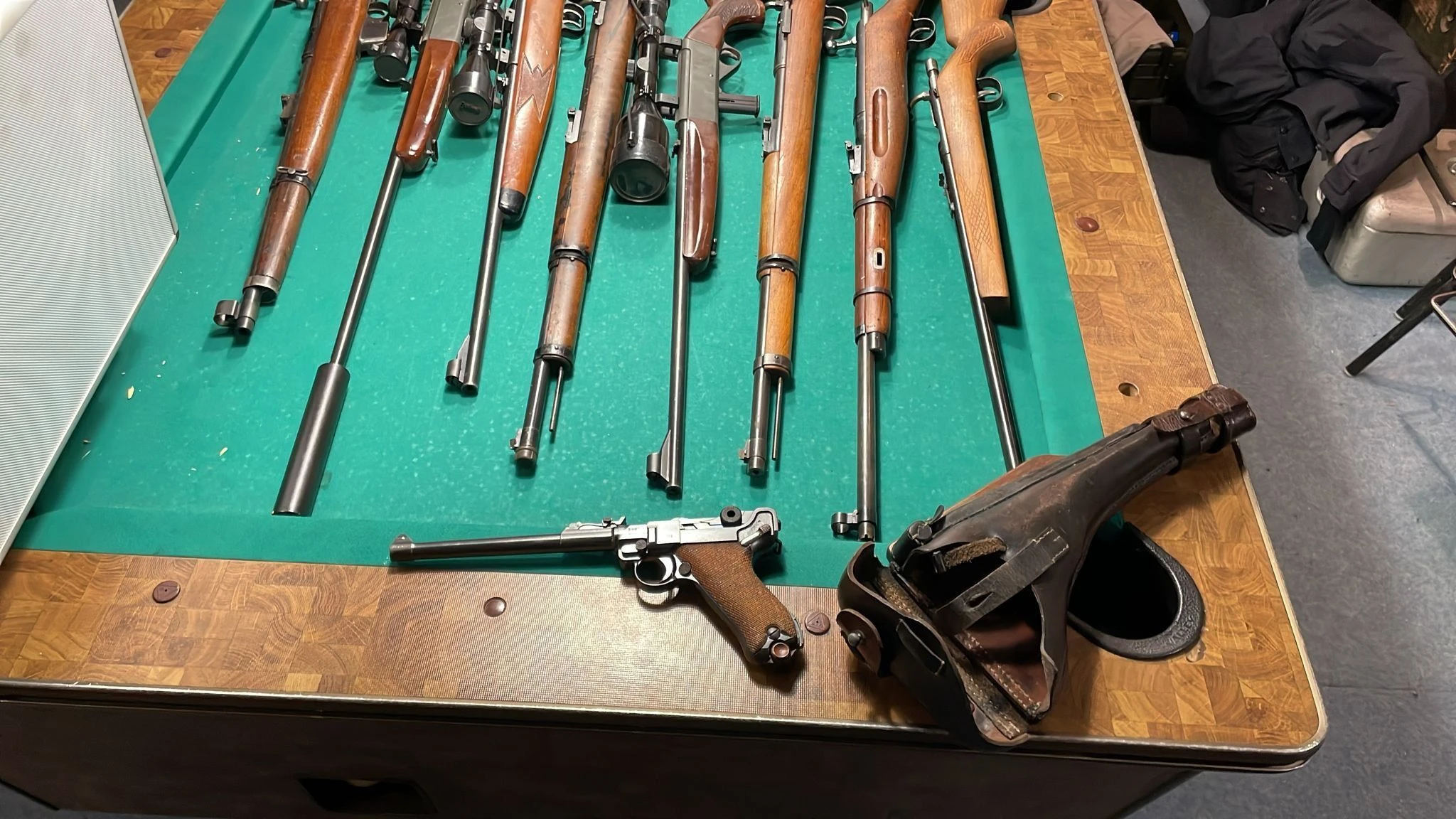 Nach GroßRazzia: Anklage im Remscheider Kriegswaffenfund Nach GroßRazzia: Anklage im Remscheider Kriegswaffenfund