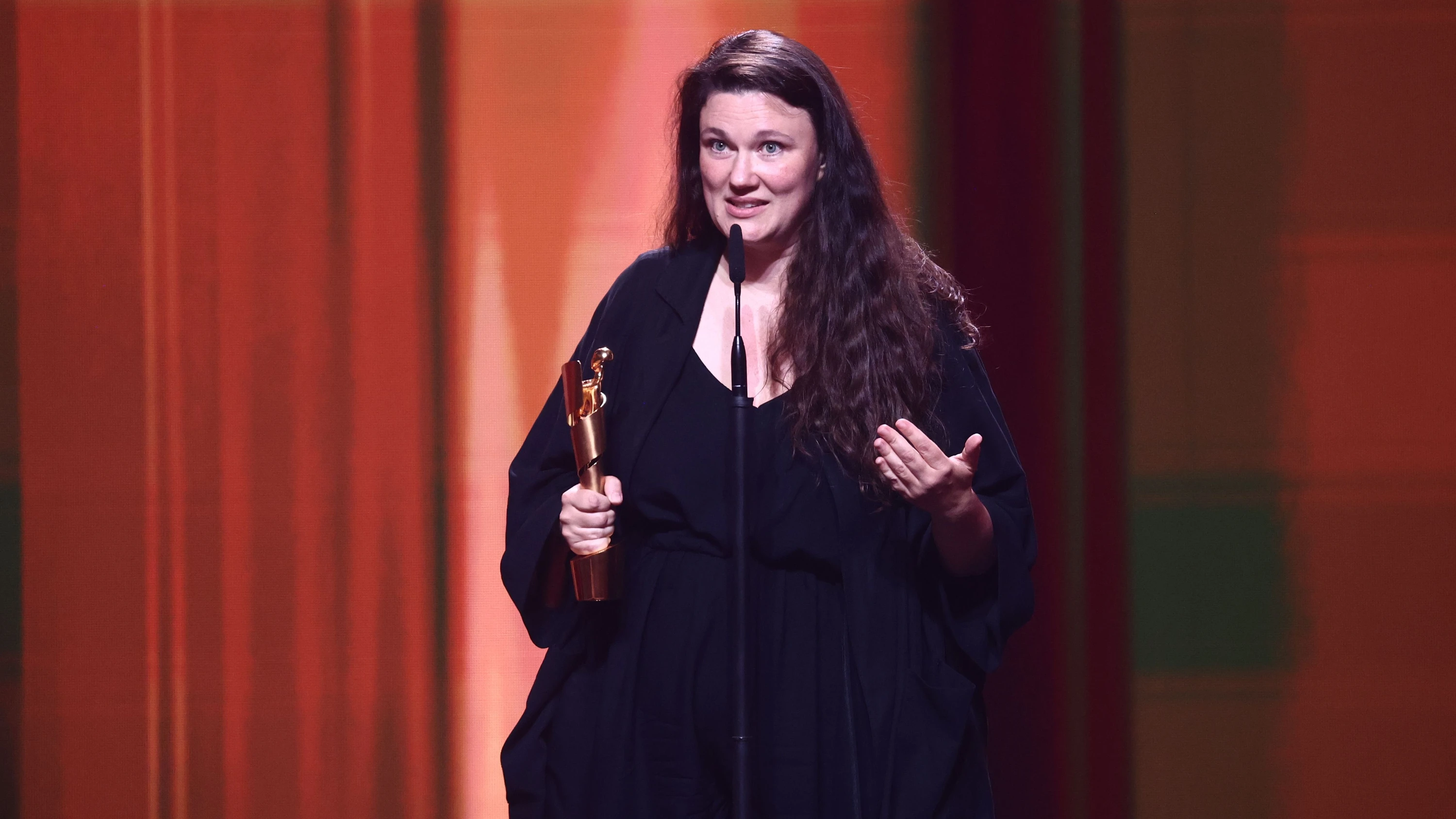 Bester spielfilm: „In die Sonne schauen“ gewinnt beim Deutschen Filmpreis zehn Lolas