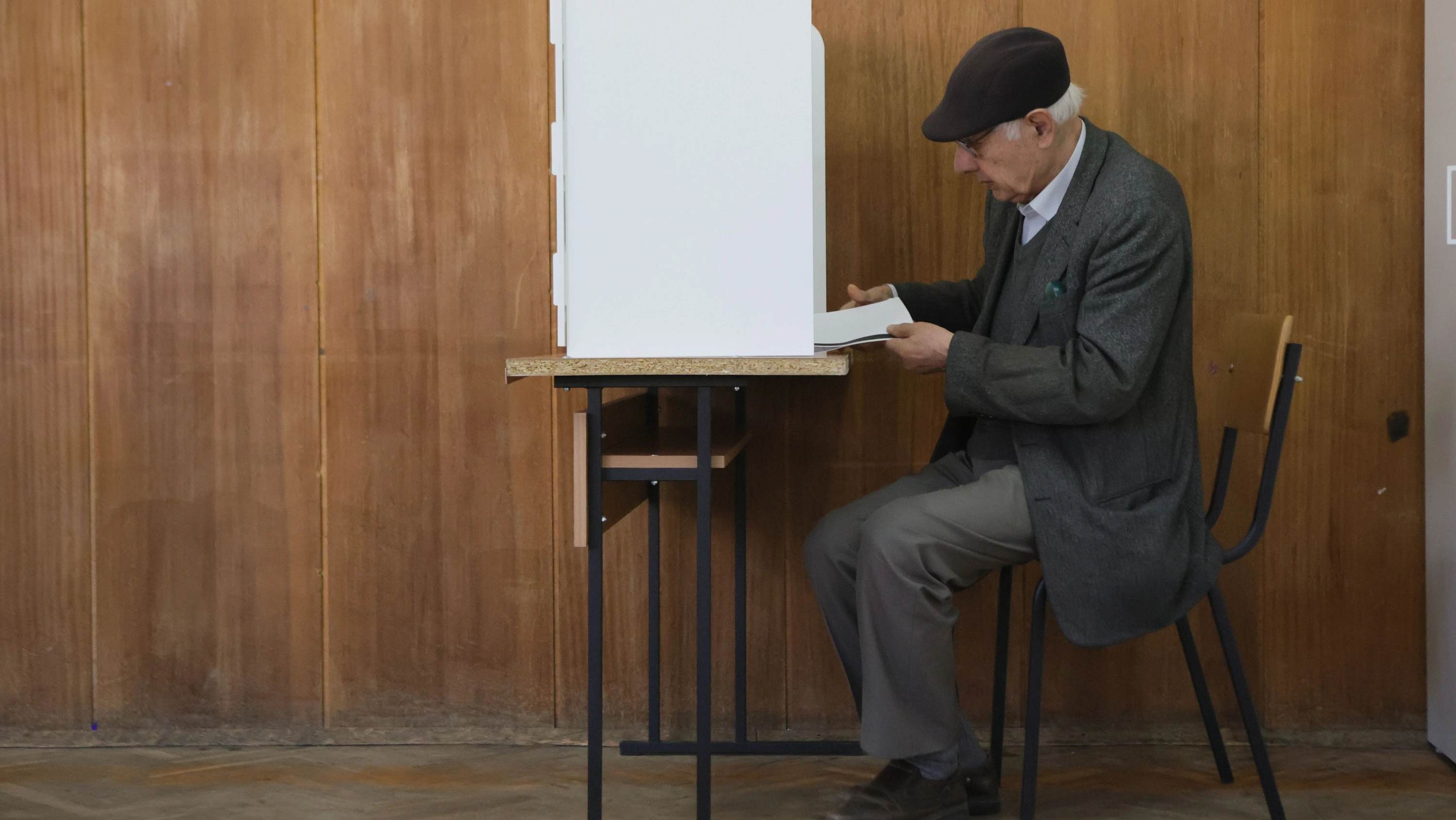 Korruption beherrscht Wahlkampf: Parlaments-Neuwahl in Bulgarien gestartet