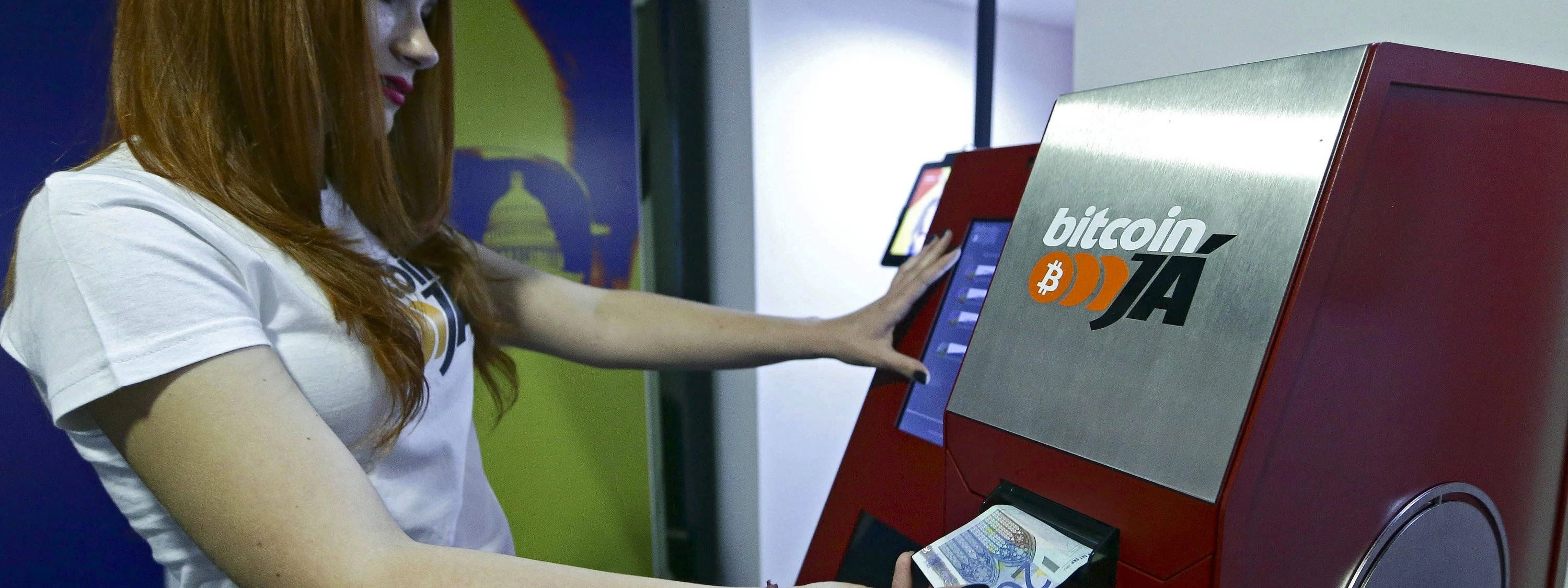 Kryptowährung: Bitcoins fallen unter 300 Dollar | FAZ