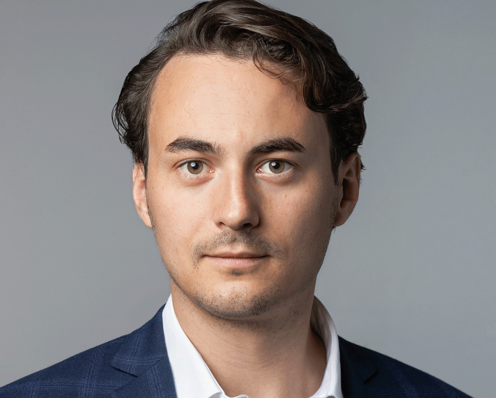 Niklas Záboji, Paris