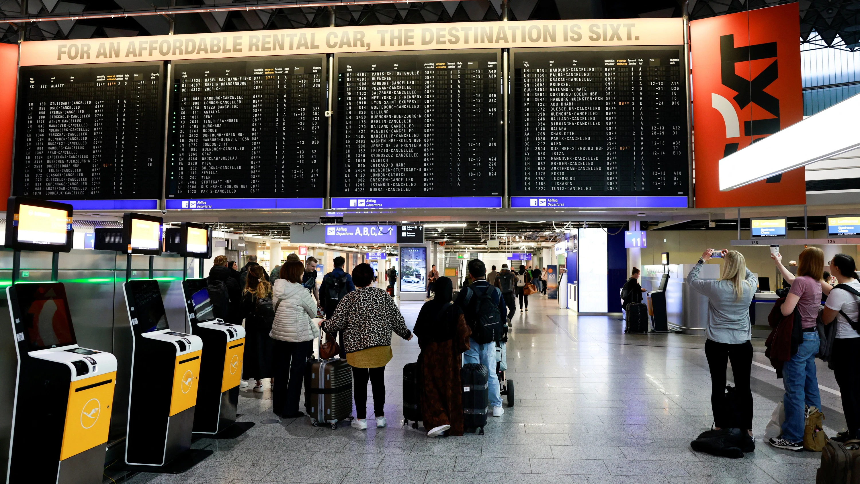 Business-Ticker: Hunderte Lufthansa-Flüge von Streik betroffen Business-Ticker: Hunderte Lufthansa-Flüge von Streik betroffen