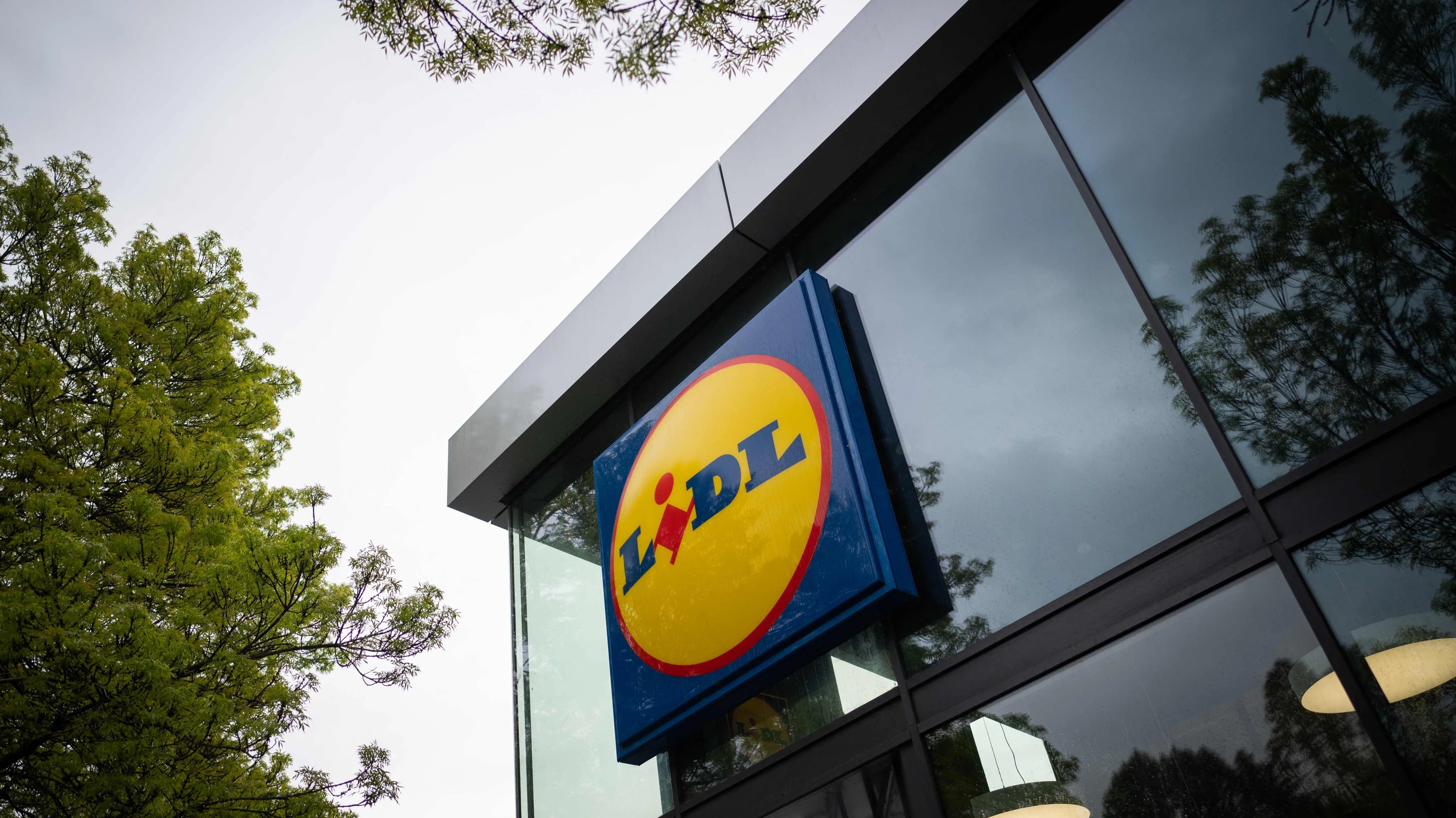 Telefonnummern und E-Mail: Unbekannte klauen Daten von Kunden des Lidl-Onlineshops