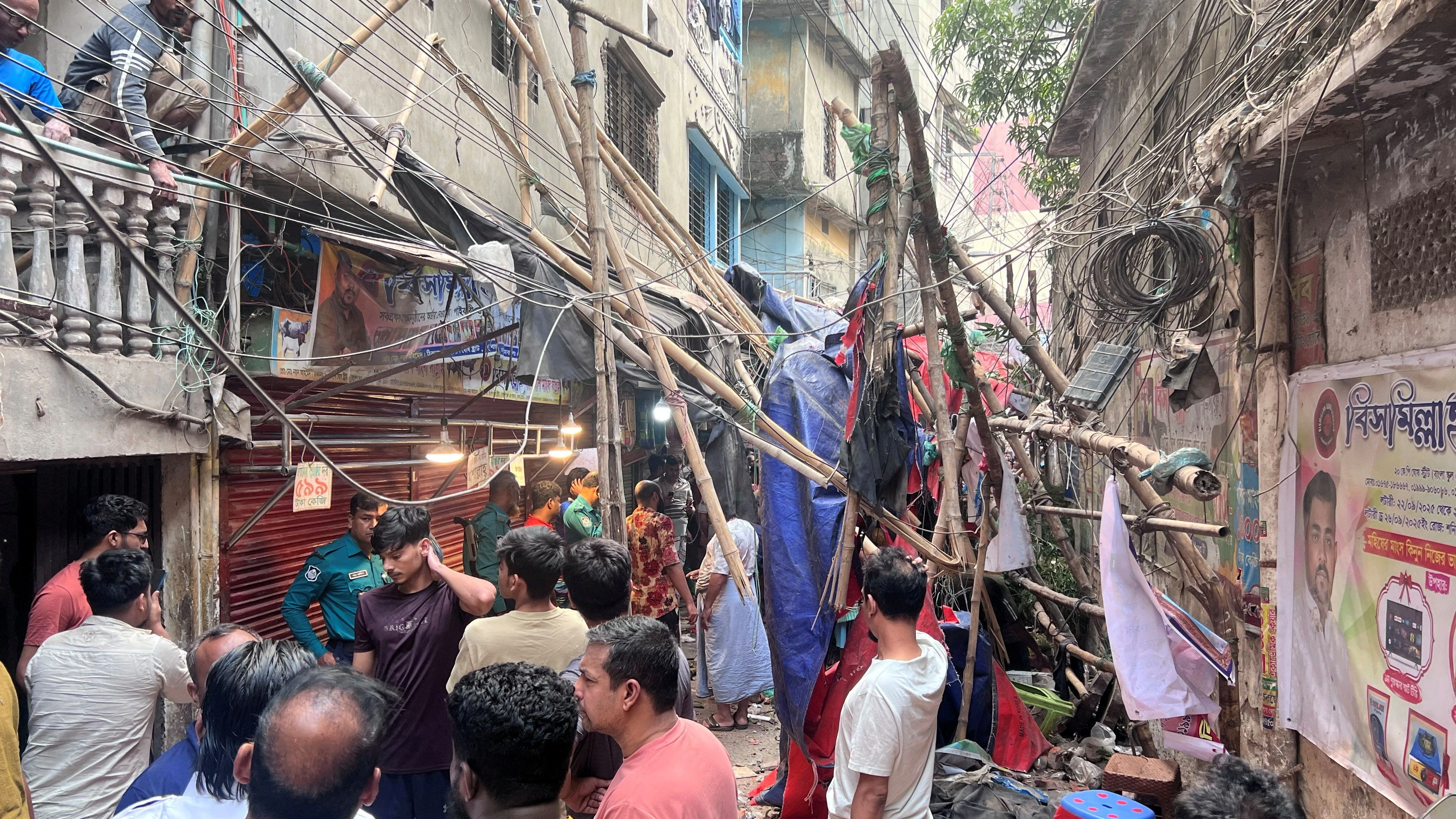 nach Erdbeben: Neun Tote und hunderte Verletzte in Bangladesch