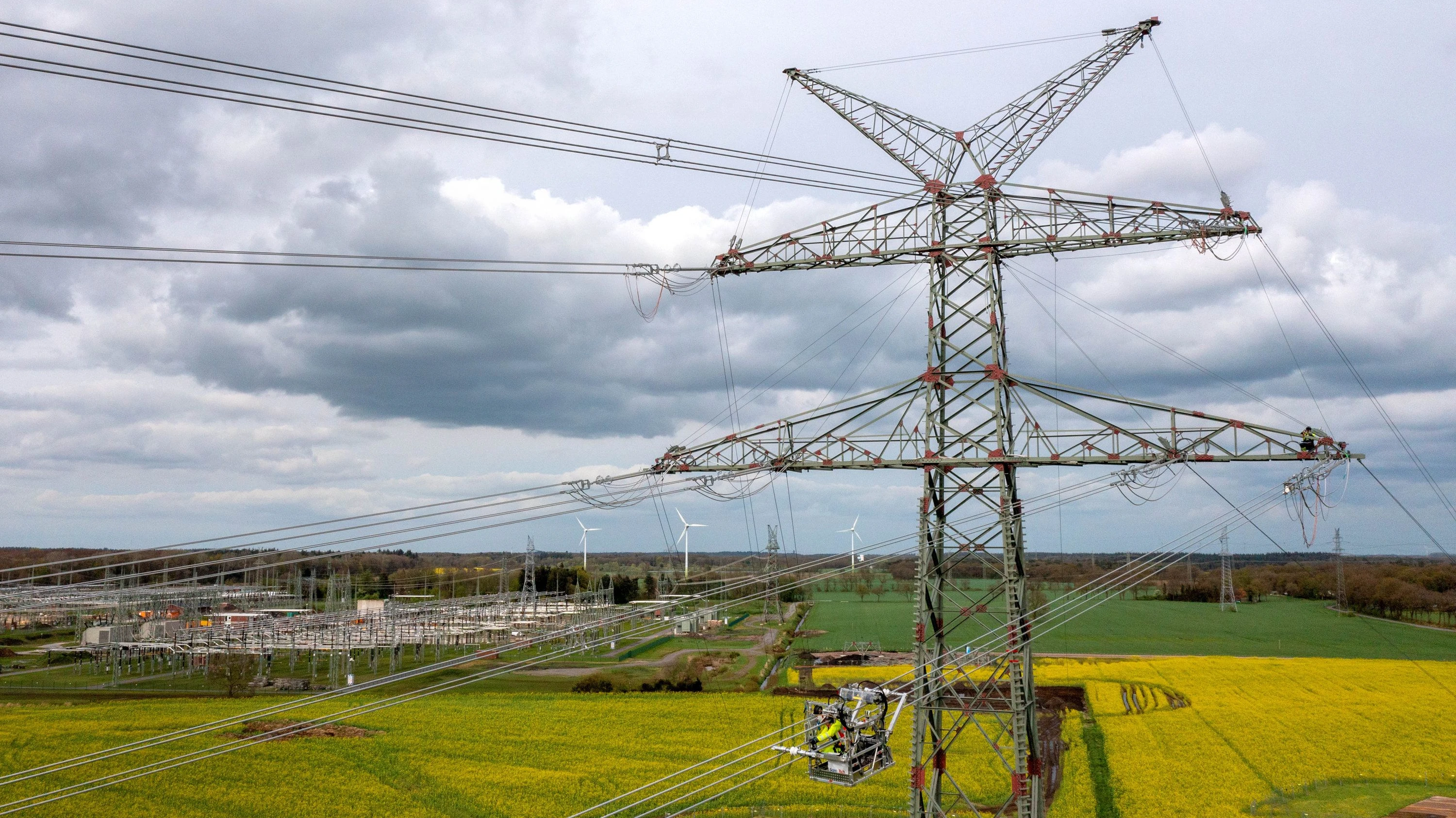 Beteiligung an Tennet: Netzbetreiber stärken, nicht kaufen Beteiligung an Tennet: Netzbetreiber stärken, nicht kaufen