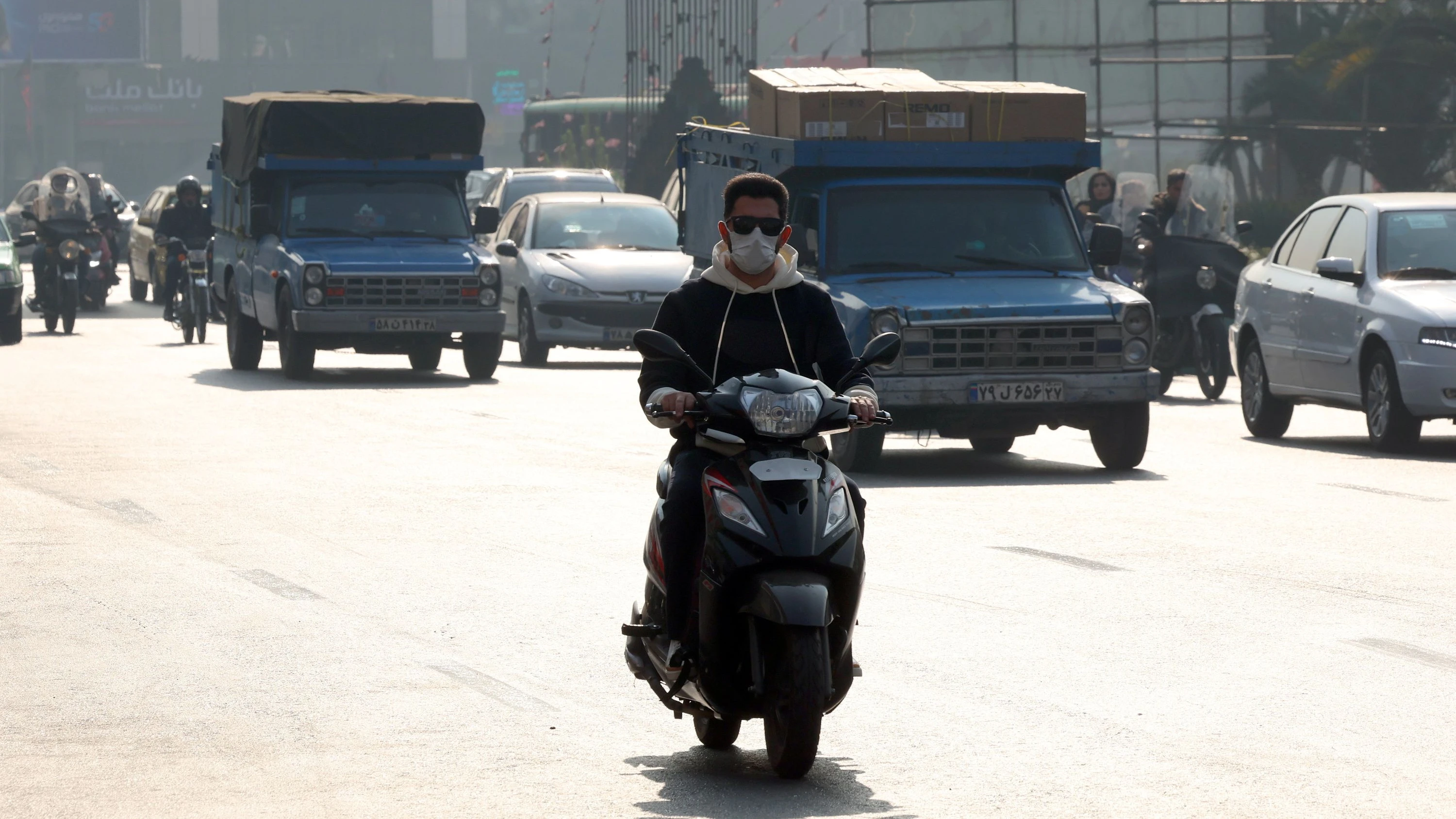 Erhöhter Benzinpreis: Teherans Angst vor wütenden Autofahrern