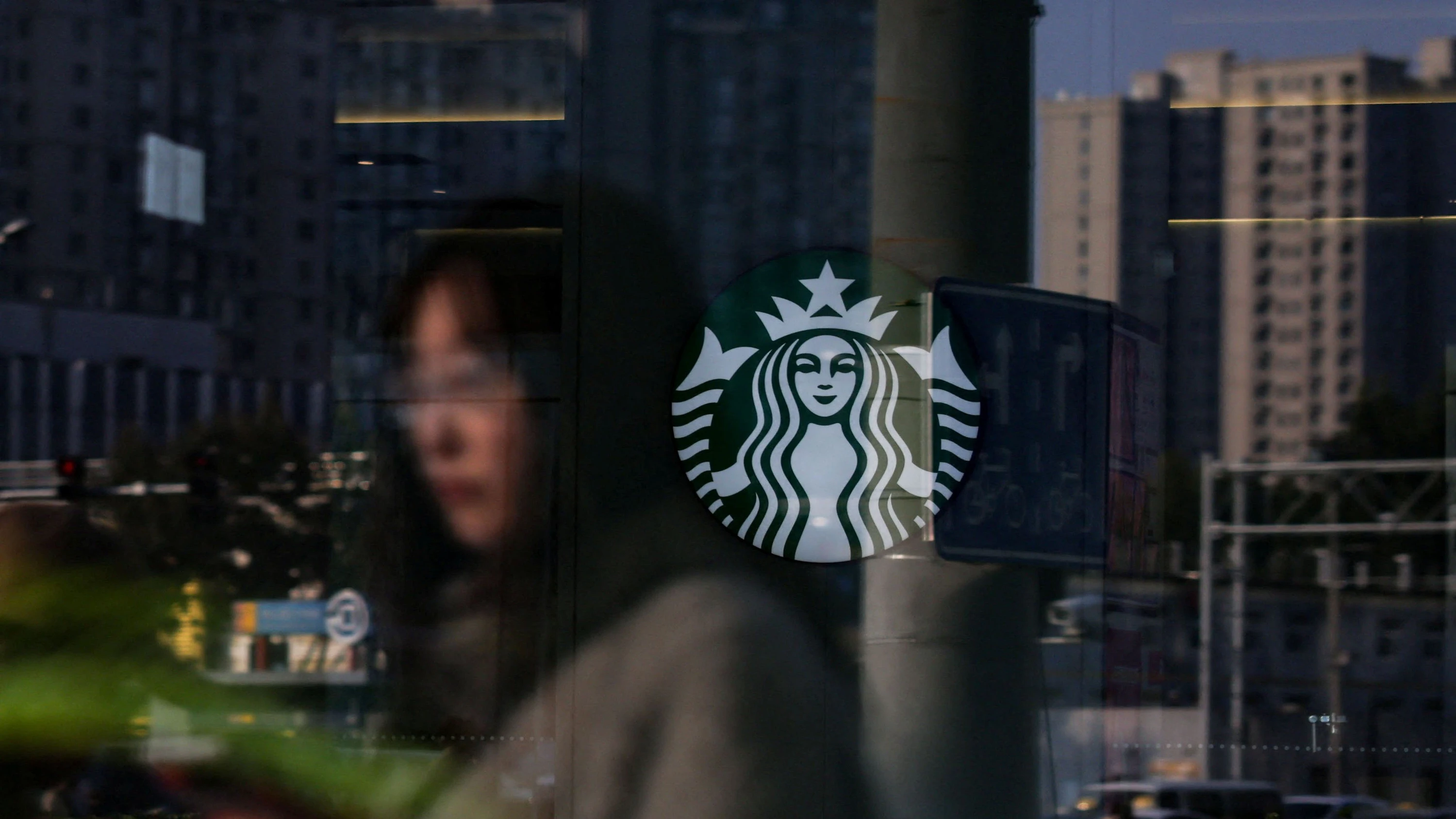 25 Prozent Plus seit Januar: Was hinter dem Comeback von Starbucks steckt 25 Prozent Plus seit Januar: Was hinter dem Comeback von Starbucks steckt