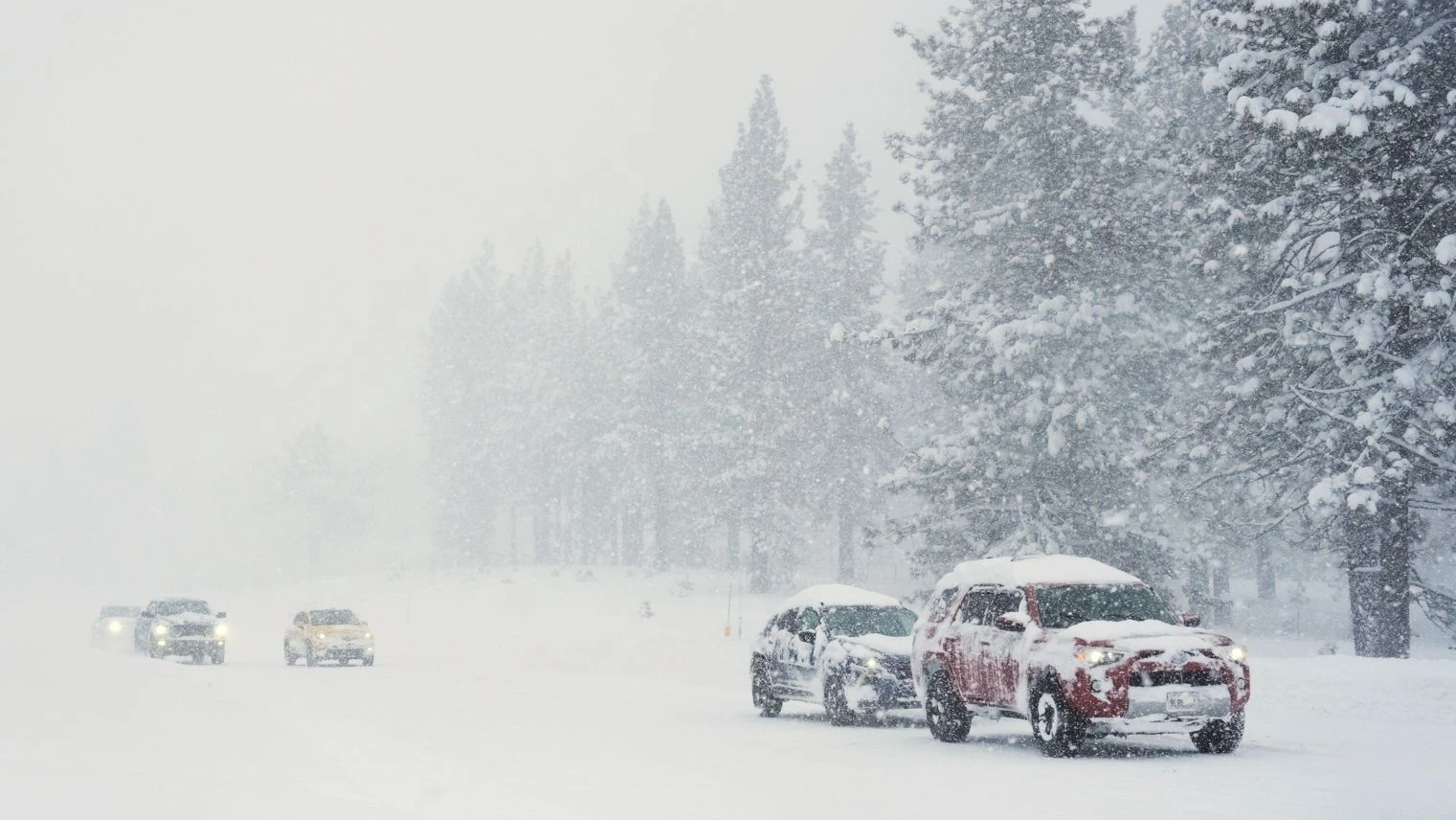 Wintersport: Zehn Skifahrer nach Lawinenabgang in Kalifornien vermisst
