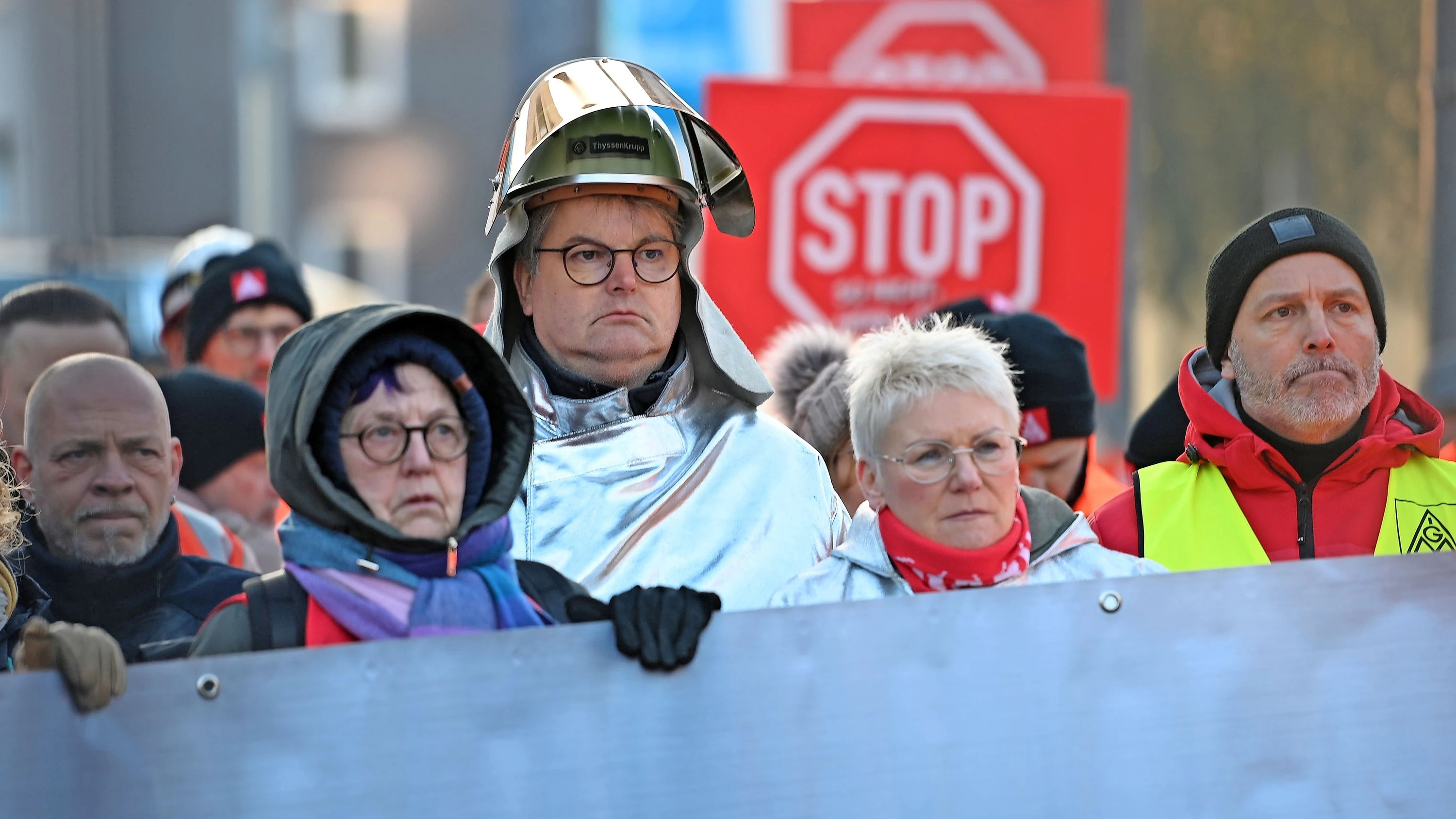 Hauptversammlung: Thyssenkrupp-Aktionäre: Kein Stahl-Verkauf „unter Wert“