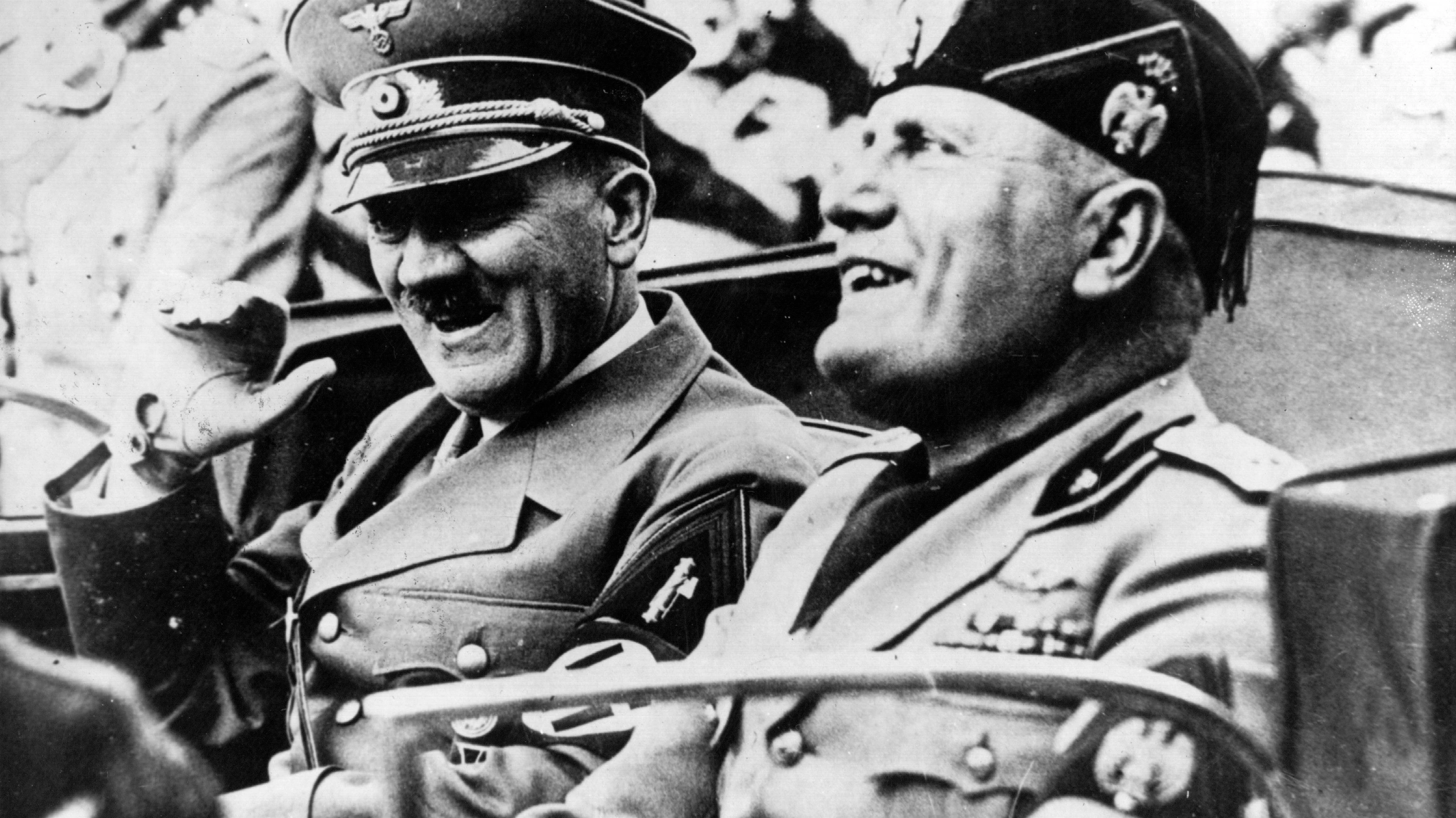 Auktion in Turin: Unbekannte Mussolini-Notizen zu Treffen mit Hitler entdeckt