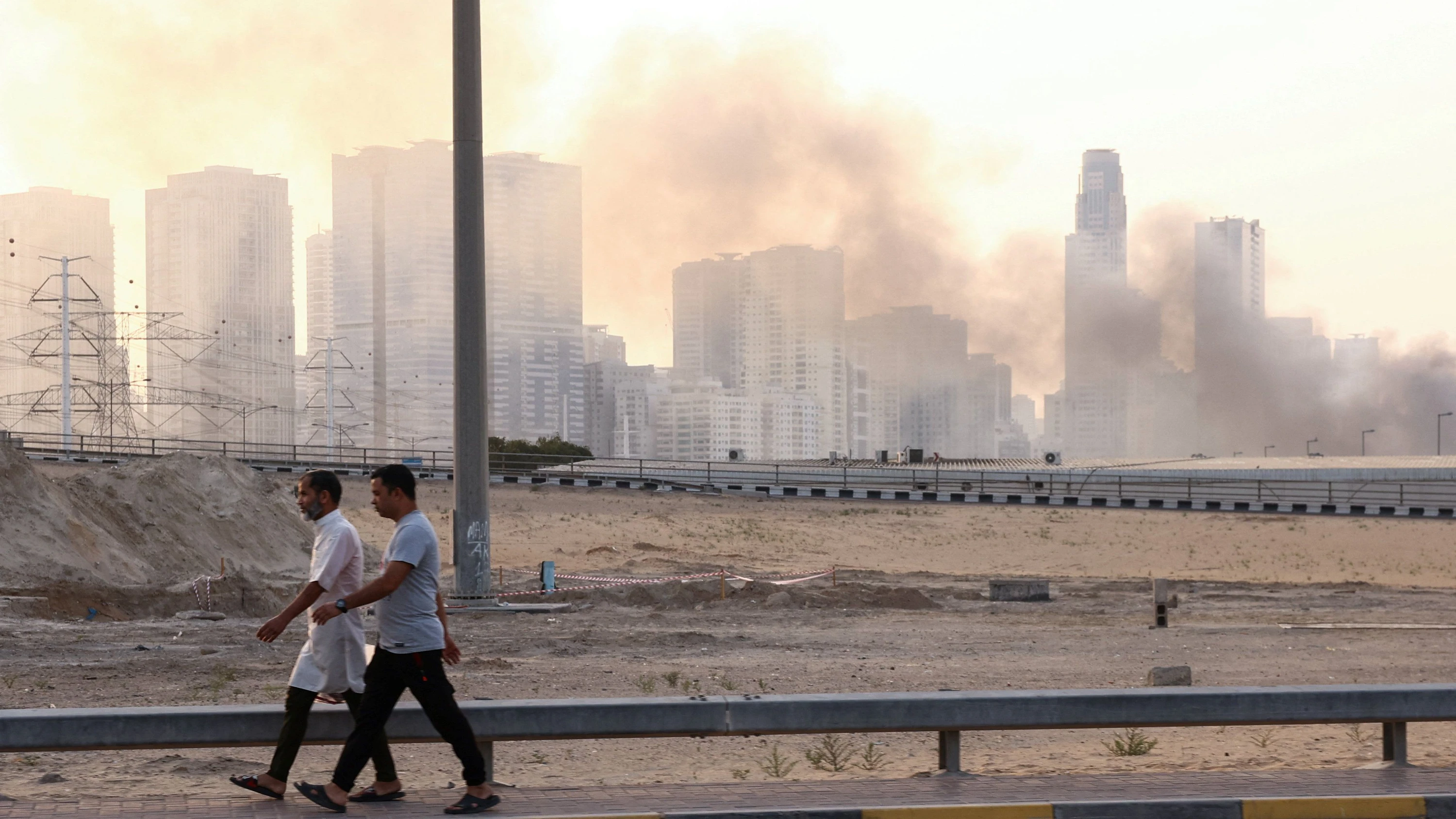 Iran schlägt zurück: Warum auch die Golfstaaten unter Feuer stehen Iran schlägt zurück: Warum auch die Golfstaaten unter Feuer stehen